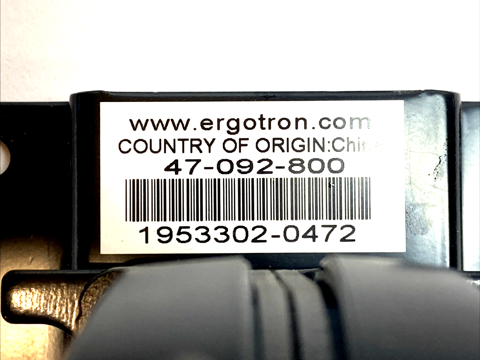 | Ergotron 47-092-800 100 Series Single Pivot - New – Open box - Maverick Industrial Sales