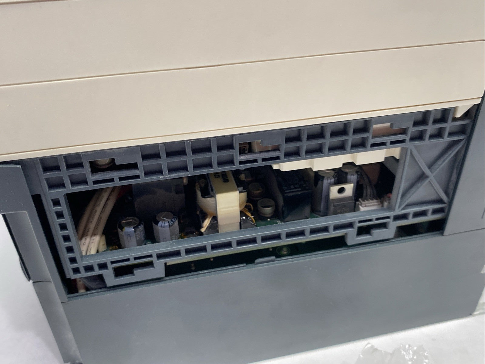 ATV61HU15N4 | Schneider Electric Telemecanique Altivar 61 VFD 1.5kW 2HP 3-Phases - Used - Maverick Industrial Sales