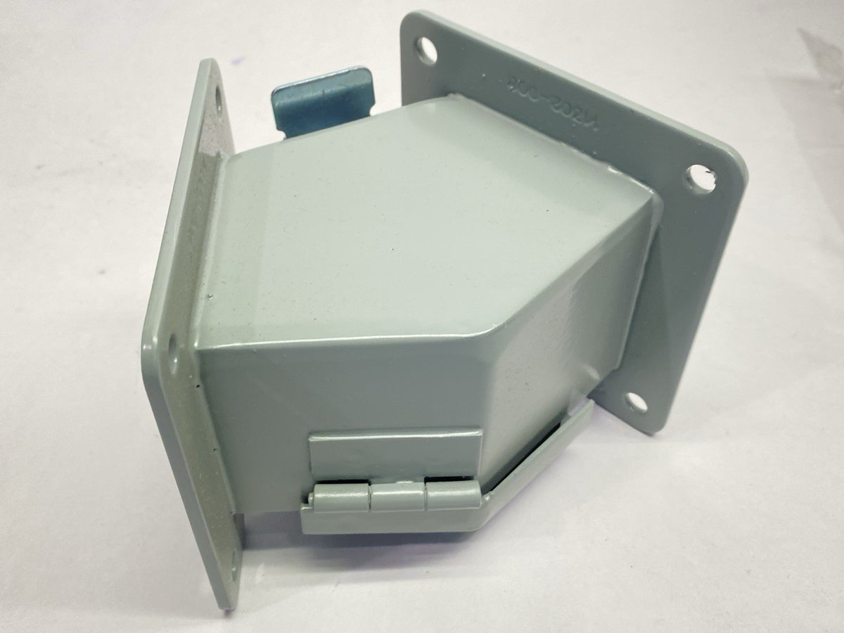 F22LE45A | Hoffman 45 Degree Lay-In Wireway Elbow 2.5" x 2.5" Gray Steel Type 12 - New – Open box - Maverick Industrial Sales