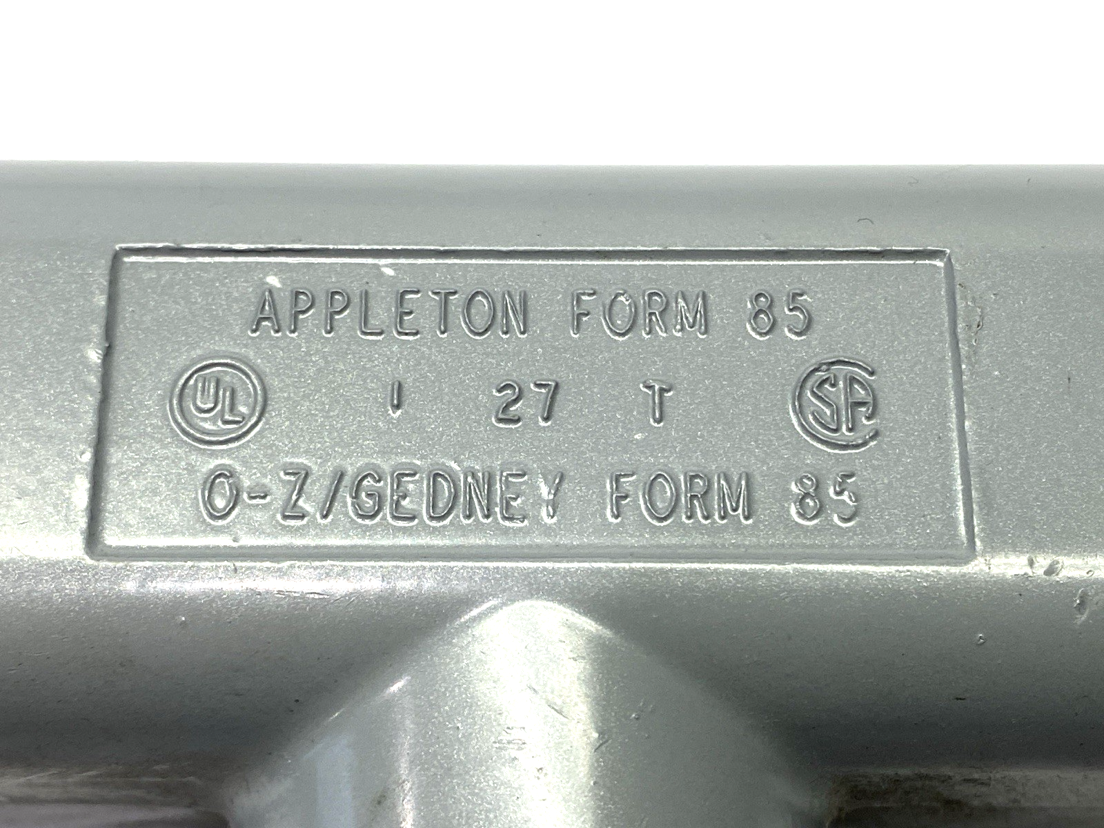 Appleton T100A Unilet Conduit Body T-Style 1" Form 85 - Maverick Industrial Sales