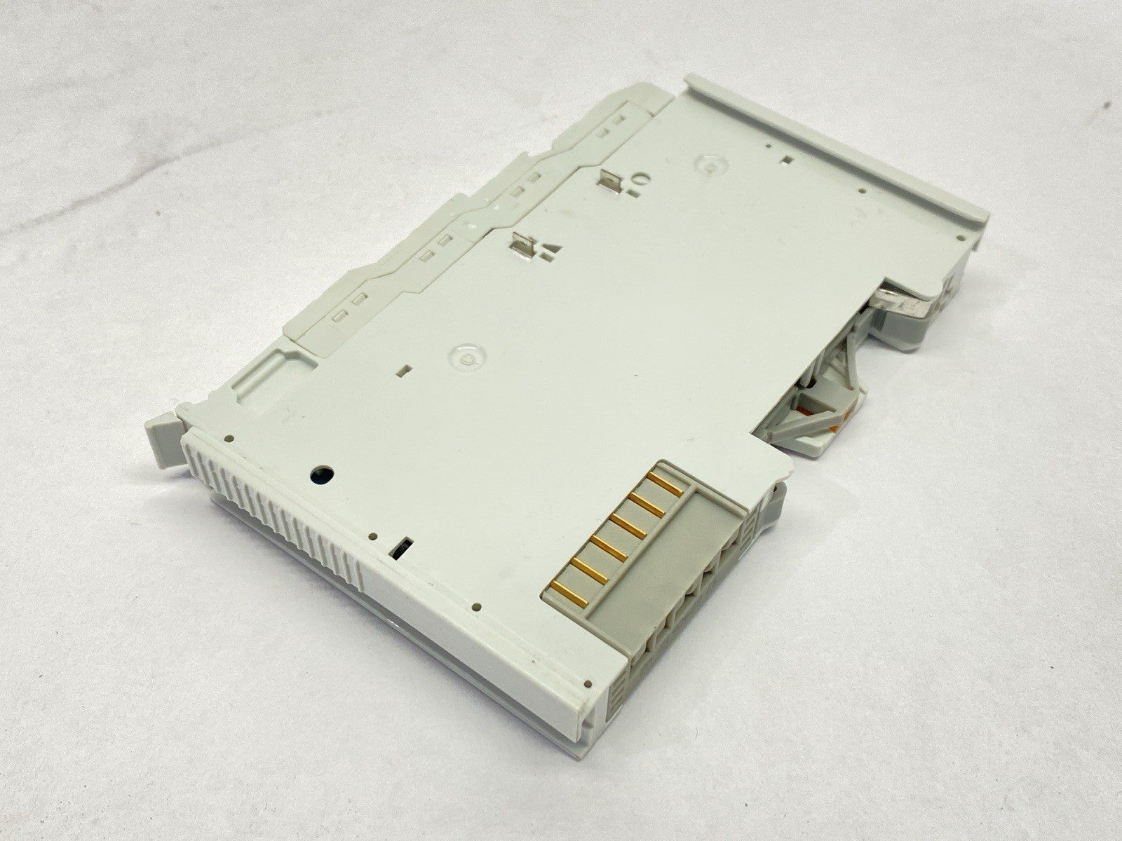 ES1008 | Beckhoff EtherCAT Terminal 8-Channel Digital Input 3ms 24VDC - New Other - Maverick Industrial Sales