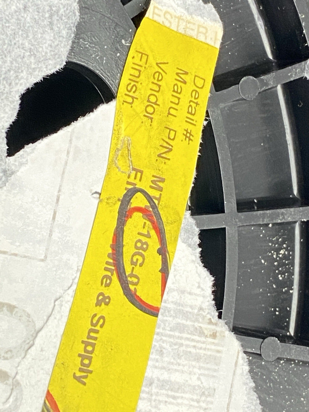 MTW-18G-03 | American Wire And Cable 18 AWG Hook Up Wire Type MTW Red 1800ft Roll - New – Open Box - Maverick Industrial Sales