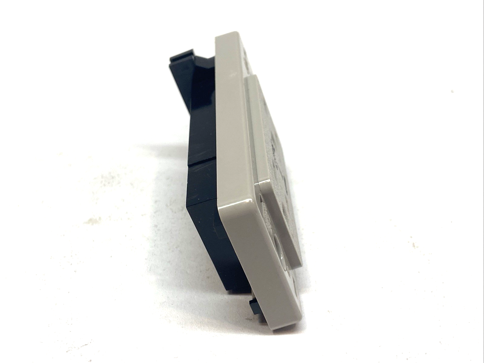 Steelcase 986831DA15S Line-1 Duplex Receptacle 120V 15A - Maverick Industrial Sales