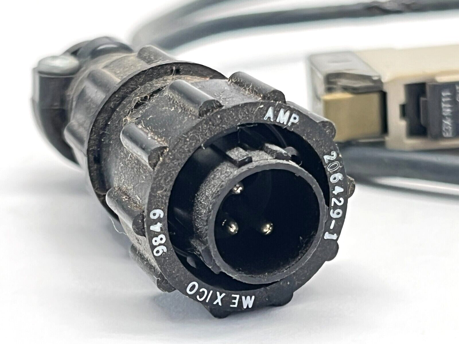 Omron E3X-NT11 Photoelectric Sensor w/ AMP 206429-1 Plug and Clamp NO COVER - Maverick Industrial Sales