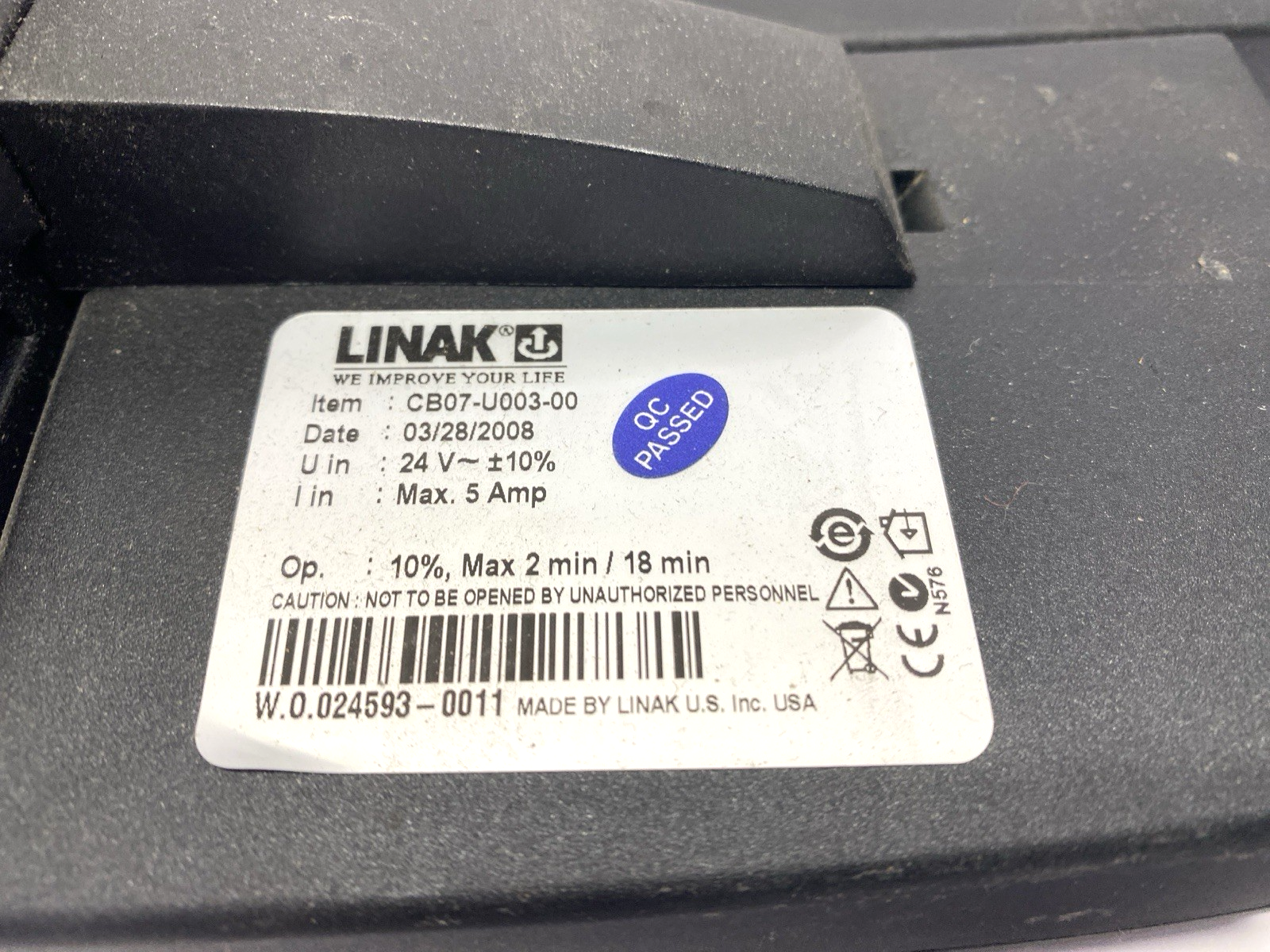 Linak LA31-U390-00 Electric Linear Actuator w/ CB07-U003-00 Control Box - Maverick Industrial Sales