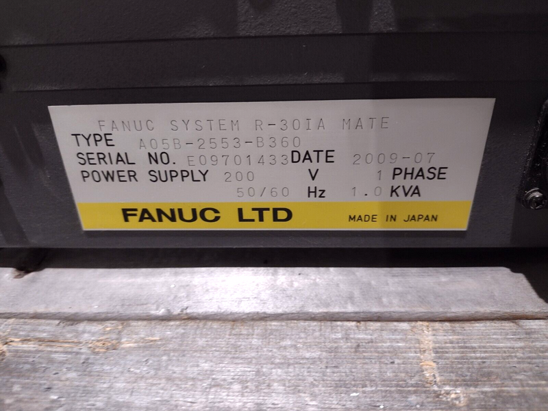 Fanuc M-1iA/0.5S A05B-1522-B201 Robot with R-30iA Mate A05B-2553-B360 Controller - Maverick Industrial Sales