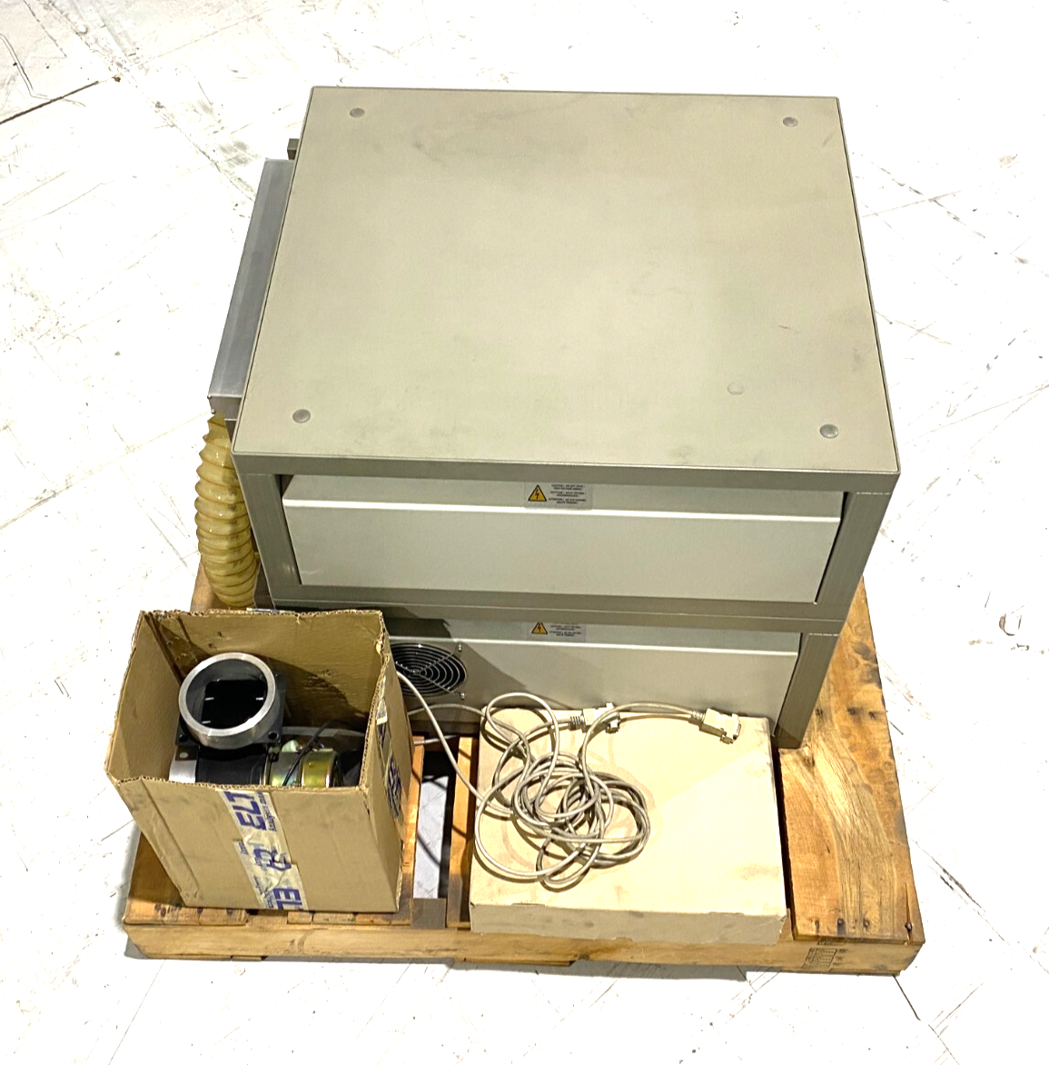 Eltra THERMOSTEP Thermogravimetric Analyzer 3600W 16A FOR PARTS - Maverick Industrial Sales