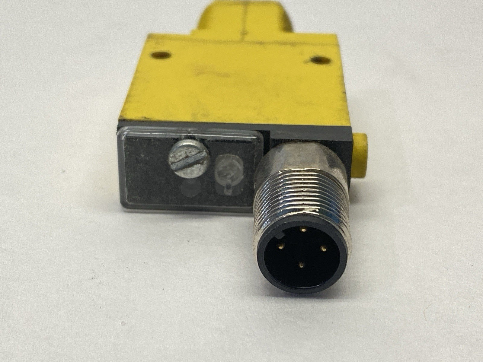 Banner SM312LVAGQD Mini-Beam Polarized Retro Photoelectric Sensor 10-30VDC 26913 - Maverick Industrial Sales
