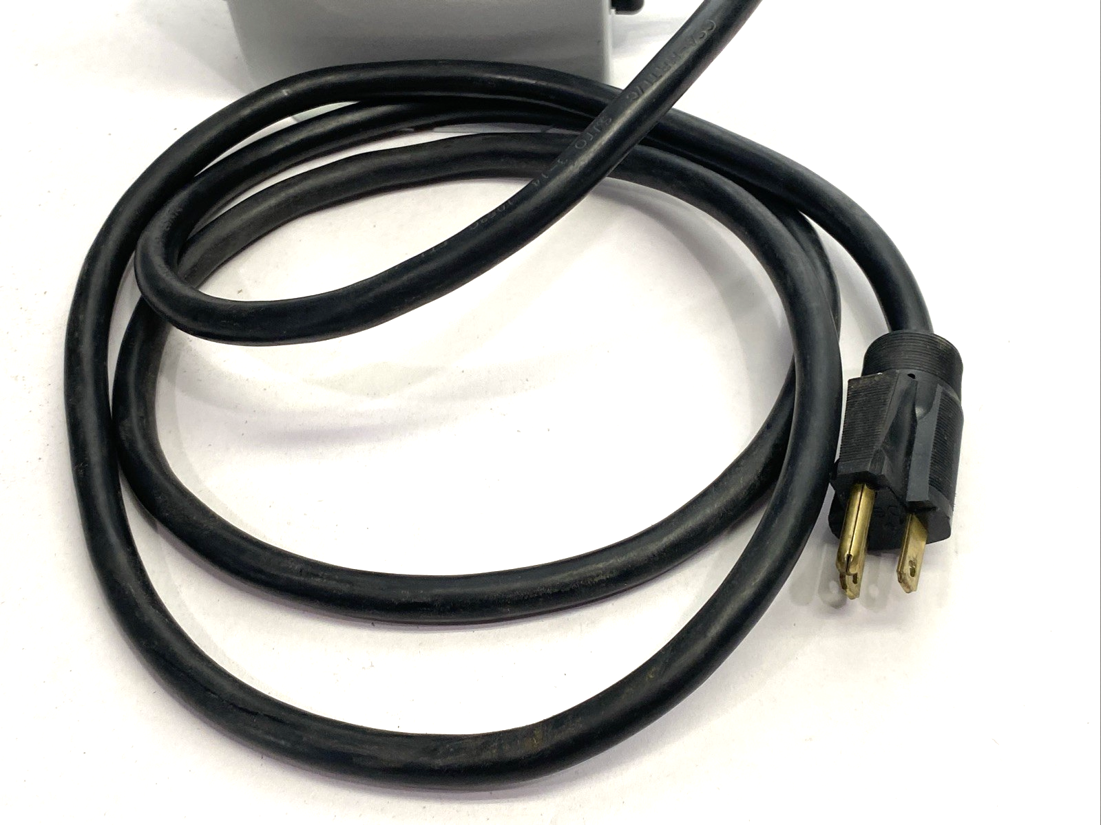 Rodix FC-90 Plus Feeder Cube Controller Unit 120VAC 15A 121-8200 - Maverick Industrial Sales