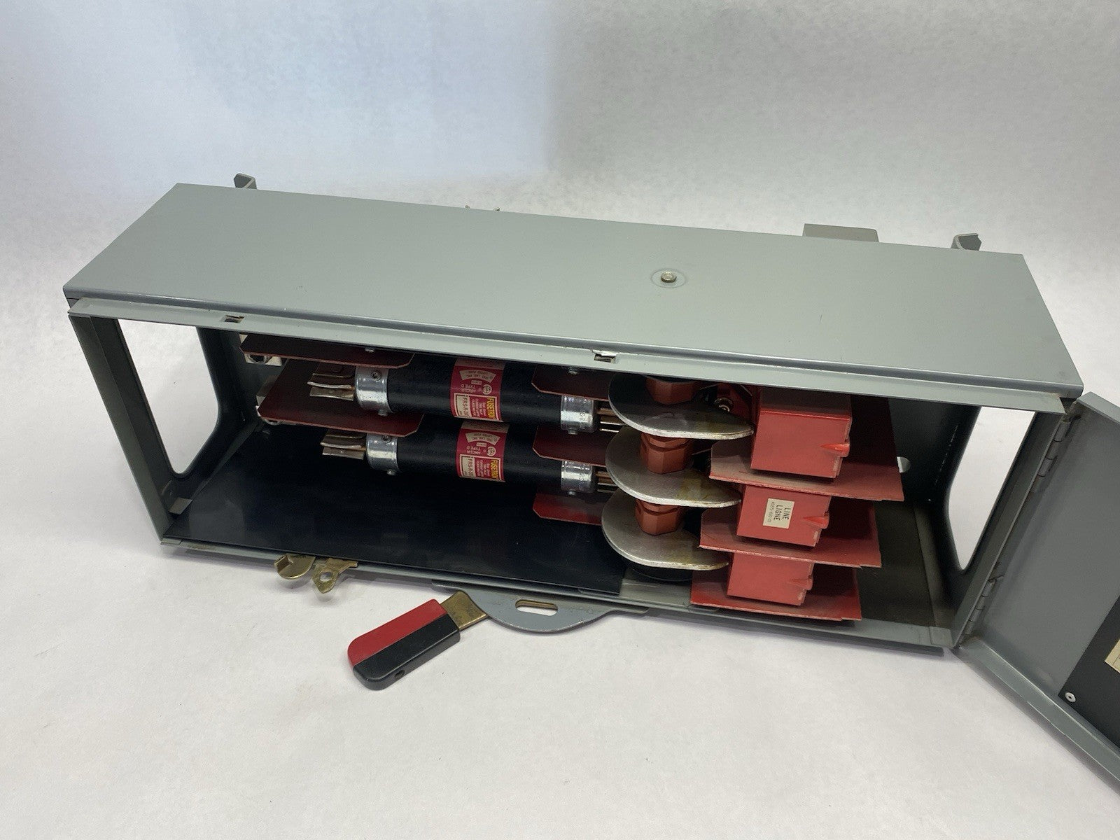 QMB364W | Square D Ser. E1 Fusible Panelboard Switch Unit 3-Pole 200A - Used - Maverick Industrial Sales