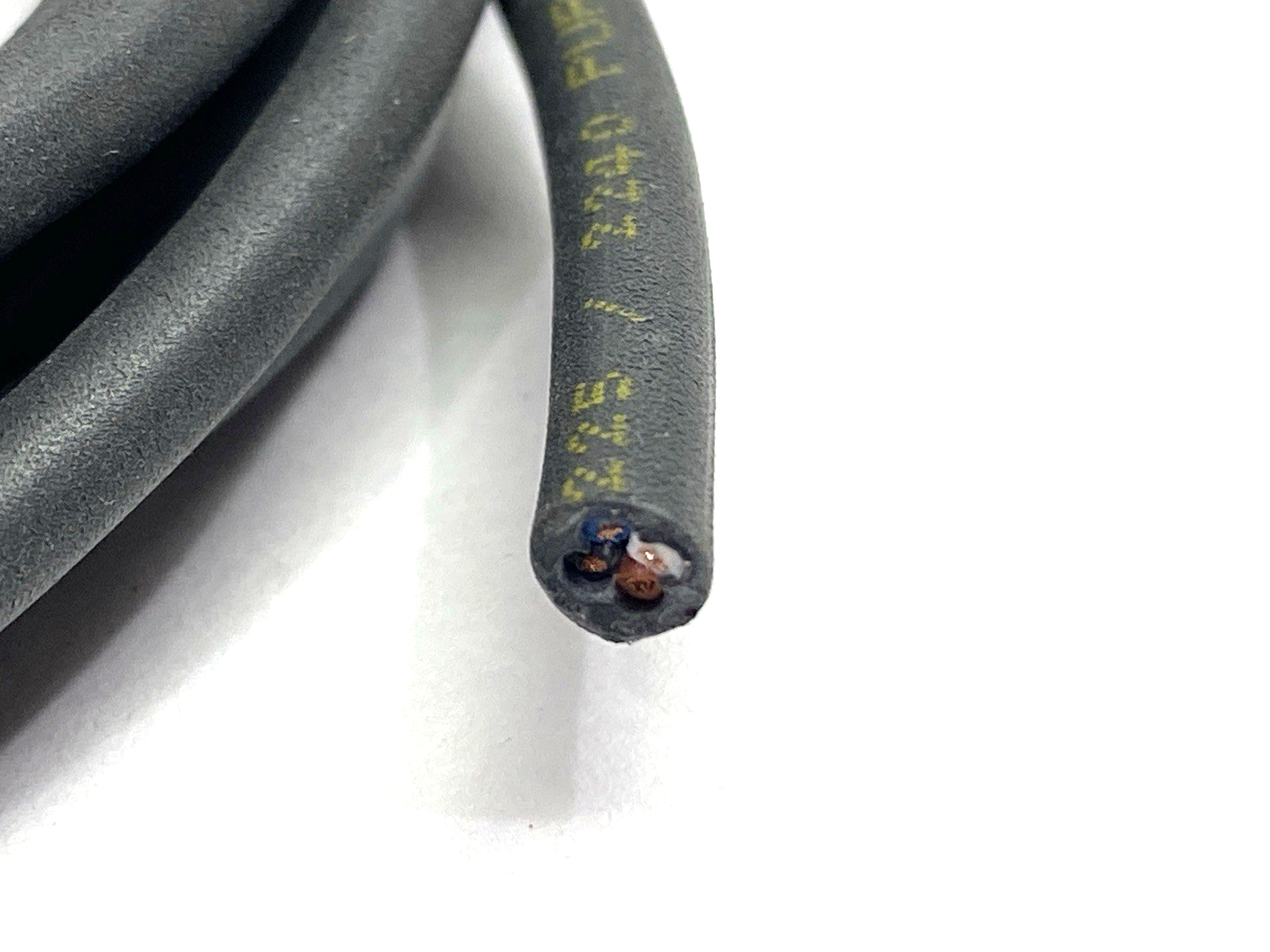 Lumberg Automation RSMV 4-RKMV 4-225/5M Cordset M8 M x F 5m 54625 CUT TO 5' - Maverick Industrial Sales