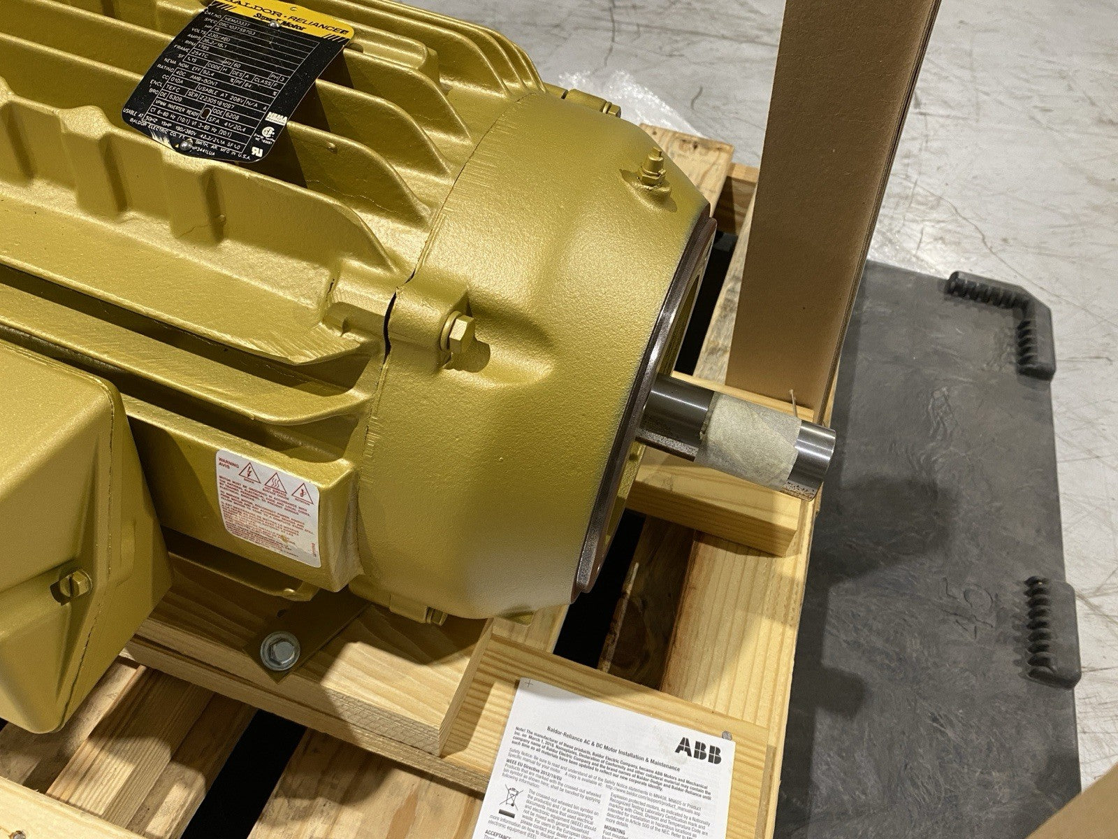 ABB Baldor Super-E VEM2333T 15HP 1765 RPM 230/460V 3PH FR: 254TC TEFC - Maverick Industrial Sales