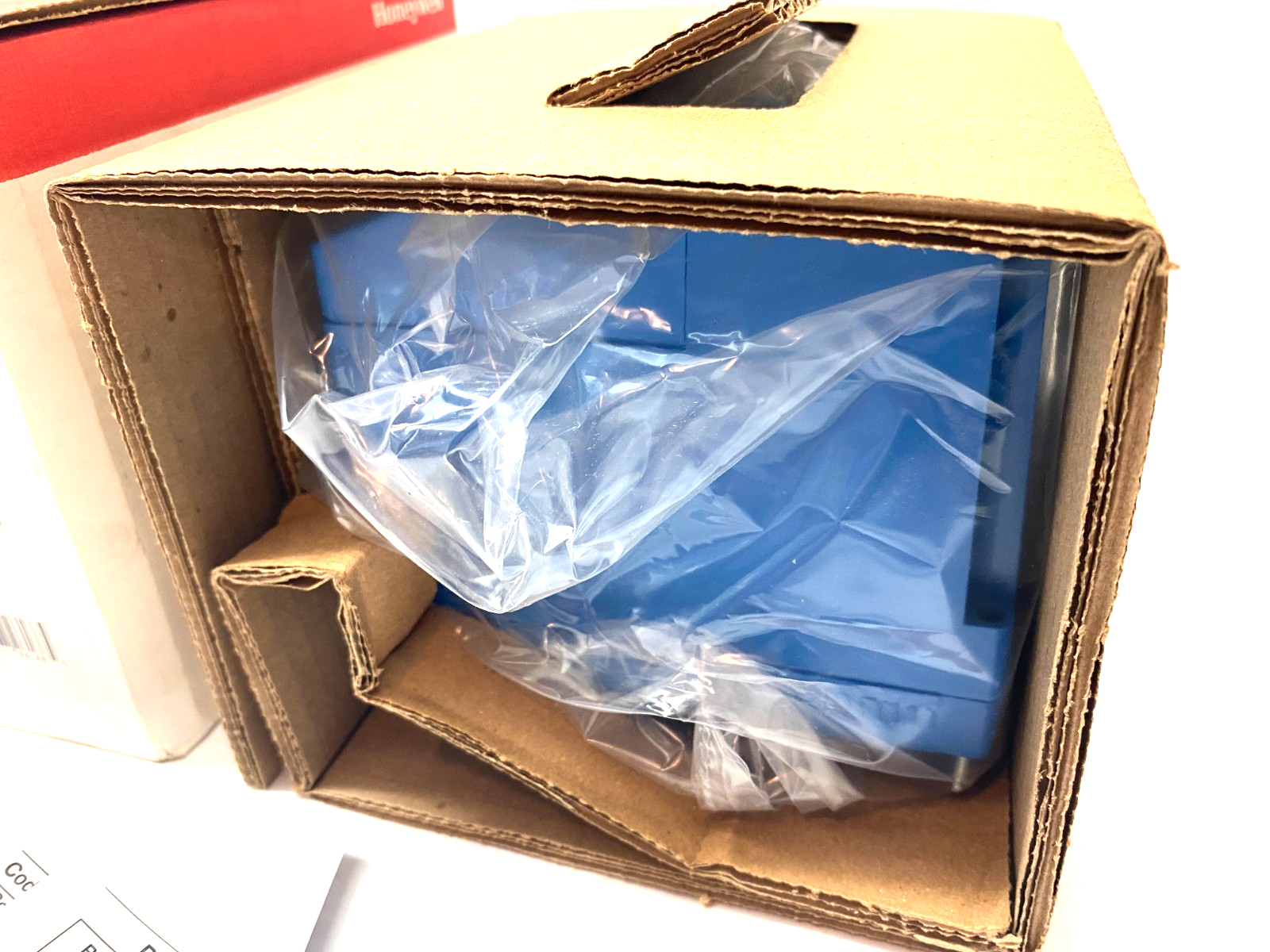 Honeywell RM7897A1002 Flame Safeguard Primary Burner Control On/Off 120V - New – Open box - Maverick Industrial Sales