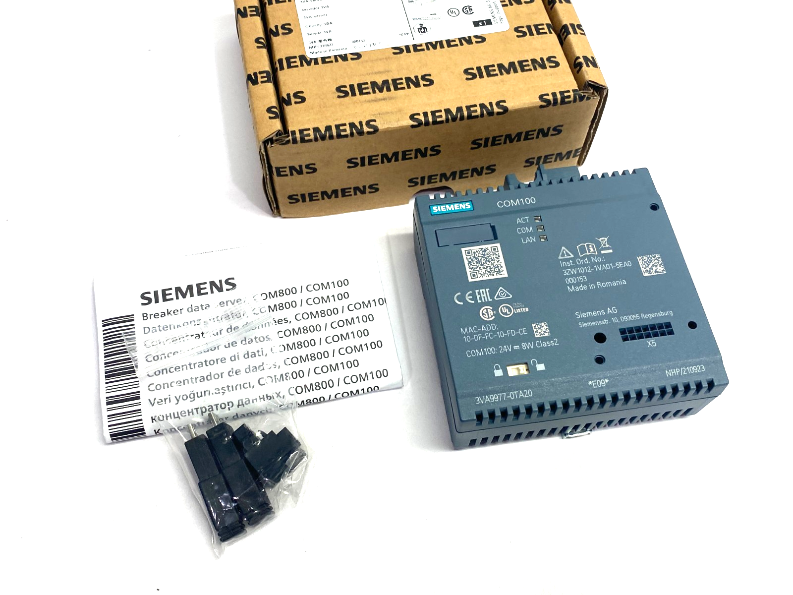 Siemens 3VA9977-0TA20 SENTRON COM100 Breaker Data Server Module - Maverick Industrial Sales