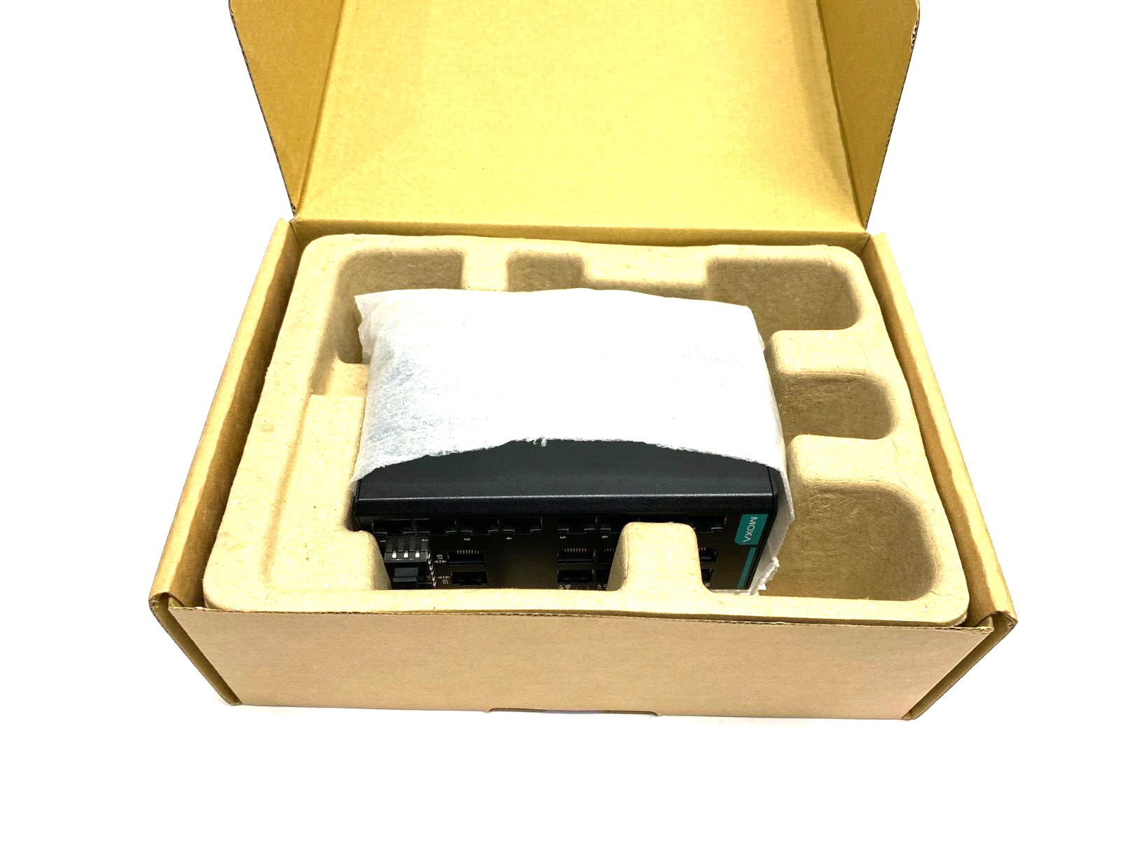 Moxa EDS-2018-ML-2GTXSFP Unmanaged Gigabit Ethernet Switch 18-Port V1.0.0 - Maverick Industrial Sales