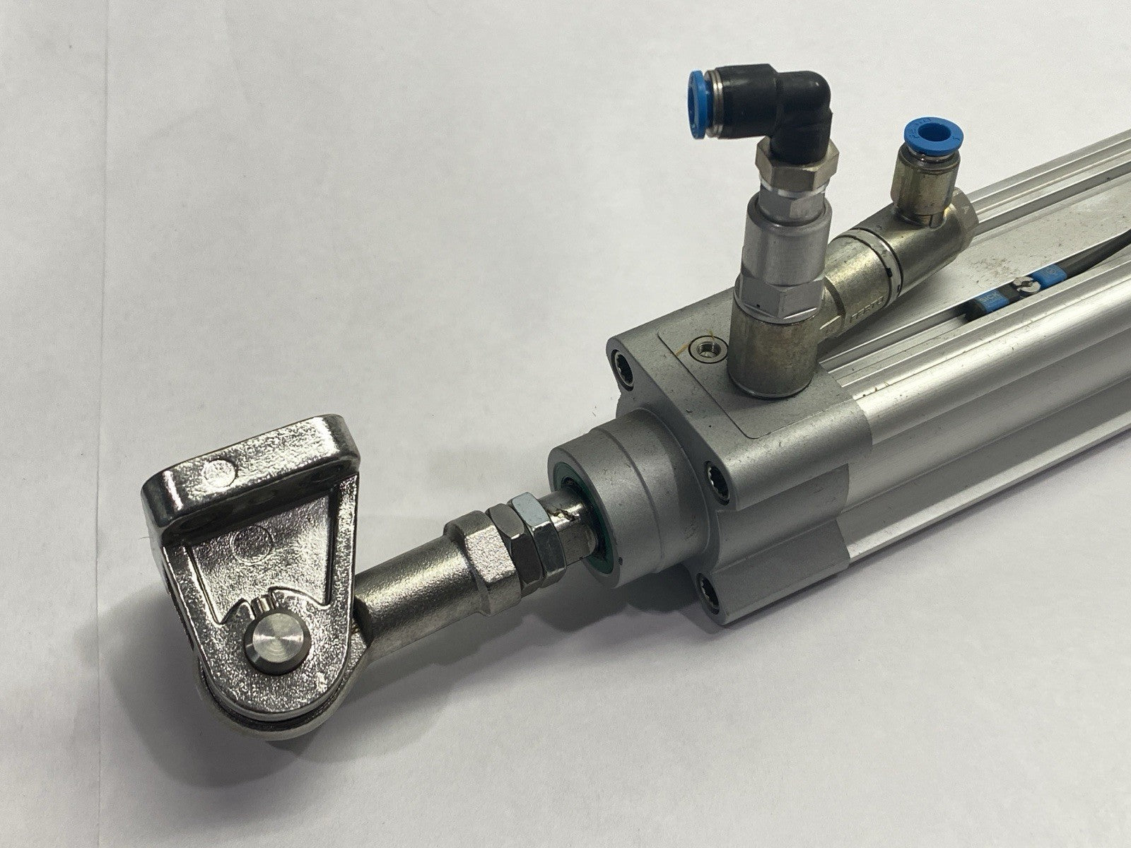 Festo DSBC-40-1100-PPVA-N3 Pneumatic ISO Cylinder 40mm Bore 1100mm Stroke - Maverick Industrial Sales