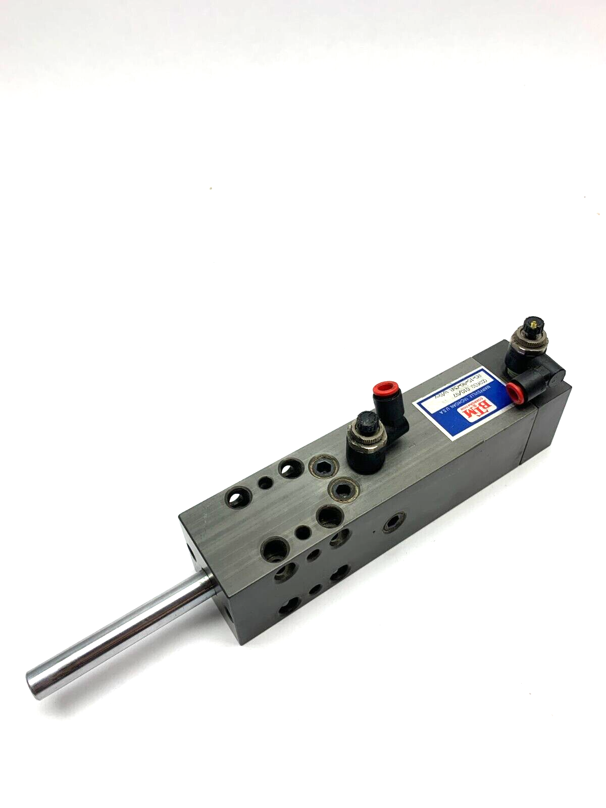 RC-15-90-CRW | BTM Corporation Pneumatic Rotary Power Clamp w/Key 002633 - Used - Maverick Industrial Sales