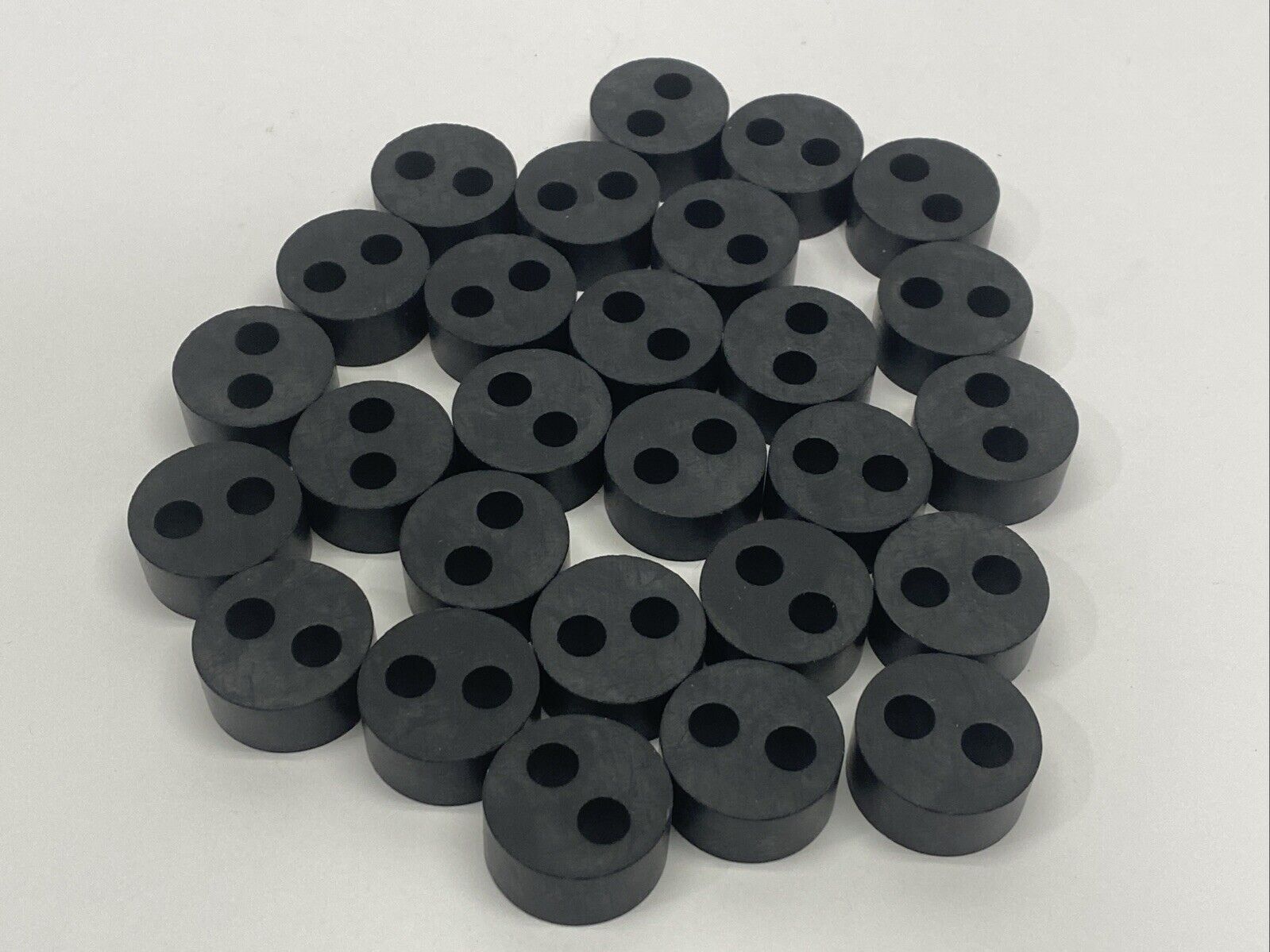 Lapp 53332270 SKINTOP DIX-M Multi Cable Sealing Bushing 2x 0.275" Holes PKG 27 - Maverick Industrial Sales
