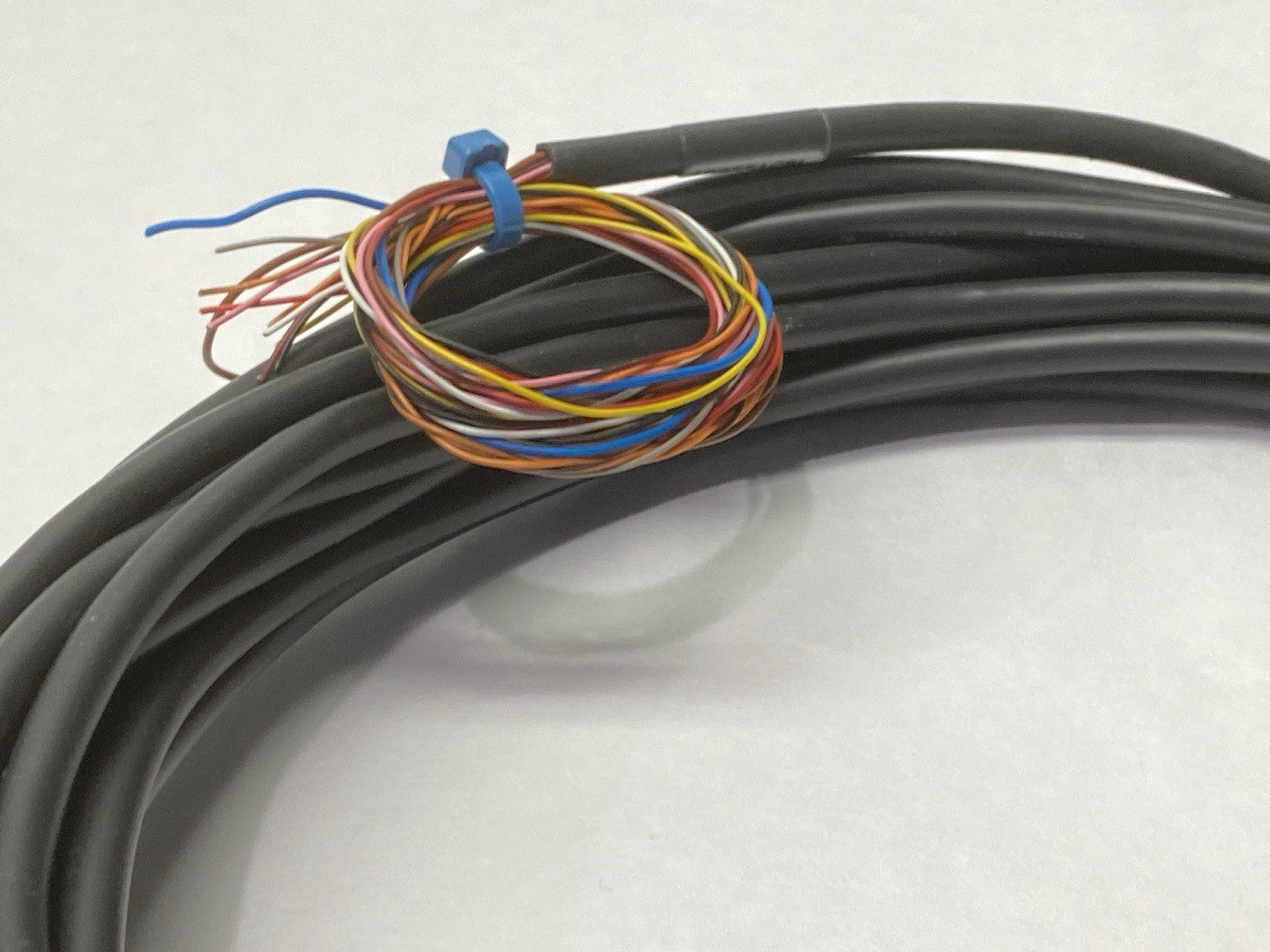GL-RP10PM | Keyence Single-Ended Main Unit Connection Cable CUT TO 20' - Used - Maverick Industrial Sales