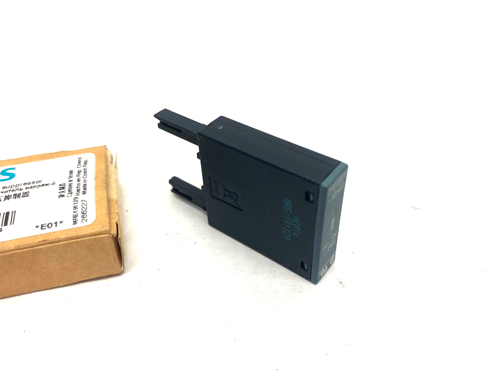 Siemens 3RT2916-1EH00 Surge Suppressor, Diode Combination 12... 250V - Maverick Industrial Sales