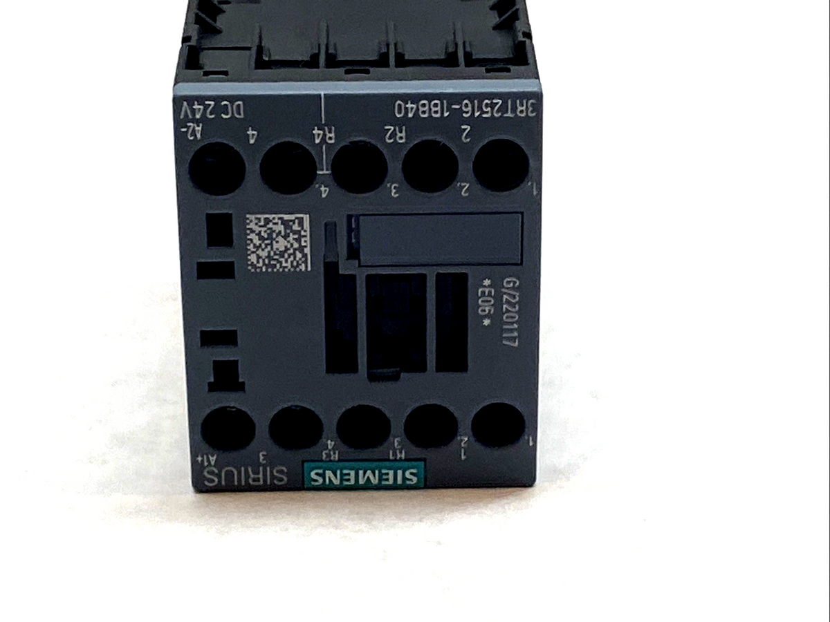 3RT2516-1BB40 | Siemens SIRIUS Power Contactor 4-Pole 24V - New – Open box - Maverick Industrial Sales