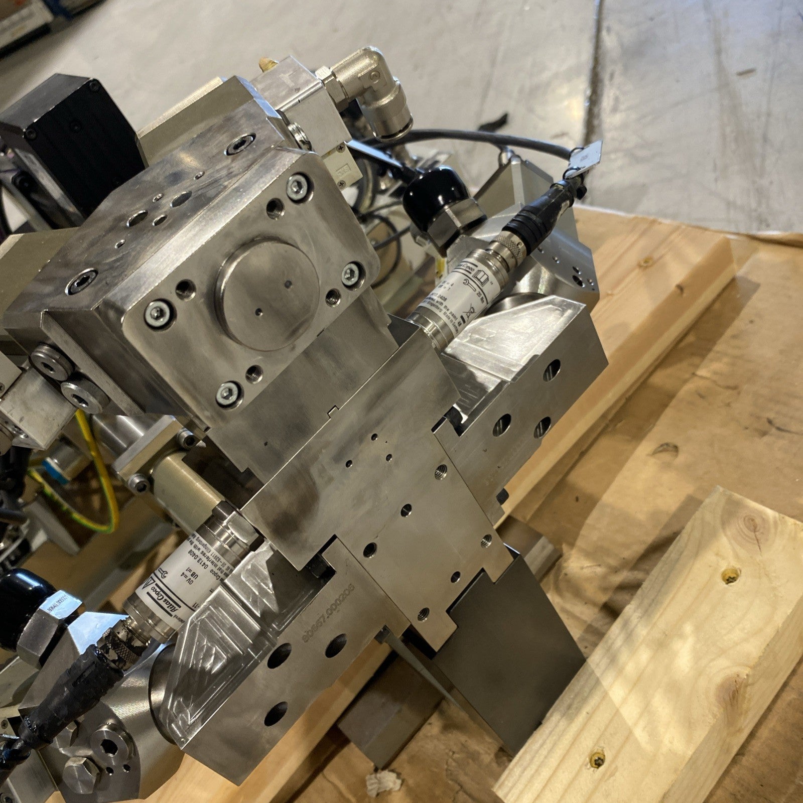 Atlas Copco 84890.000085 Tandem Meter, Needs Repair See Description - Maverick Industrial Sales