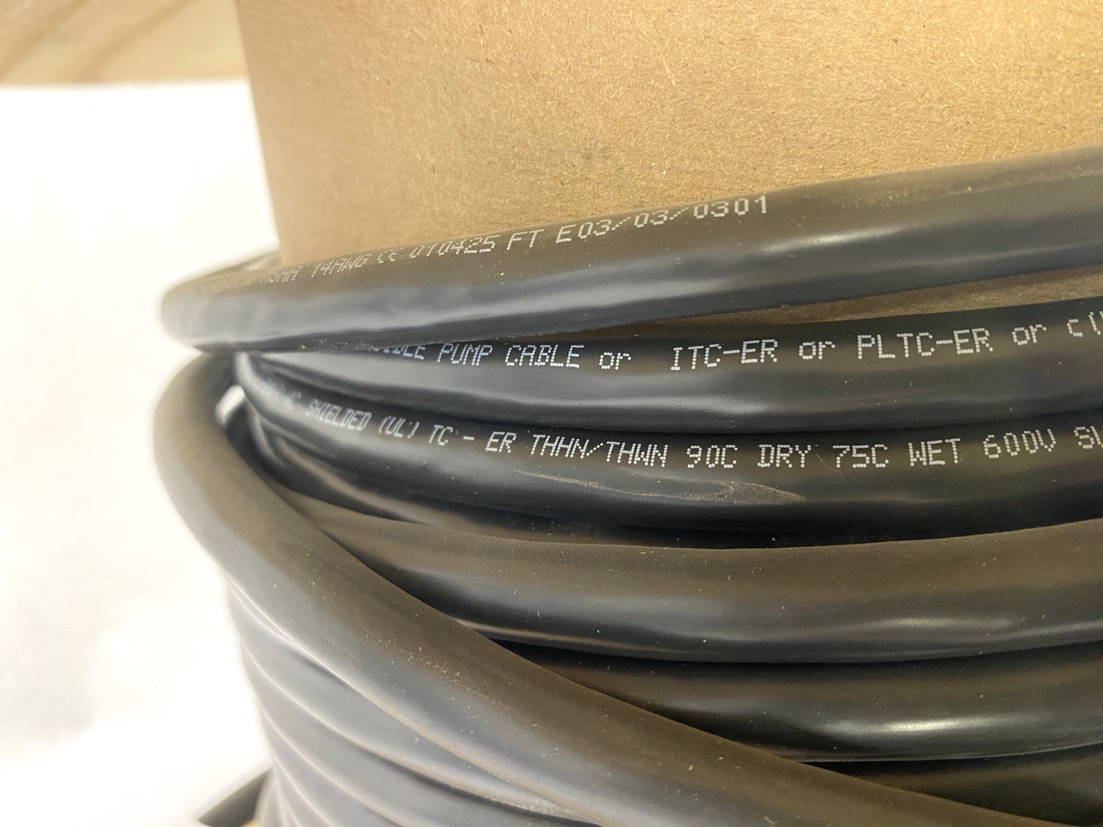 LAPP 2214040 Cable OLFLEX TRAY II CY 4G2.5 14/4C 90 FT 4C 14 AWG Black - Maverick Industrial Sales