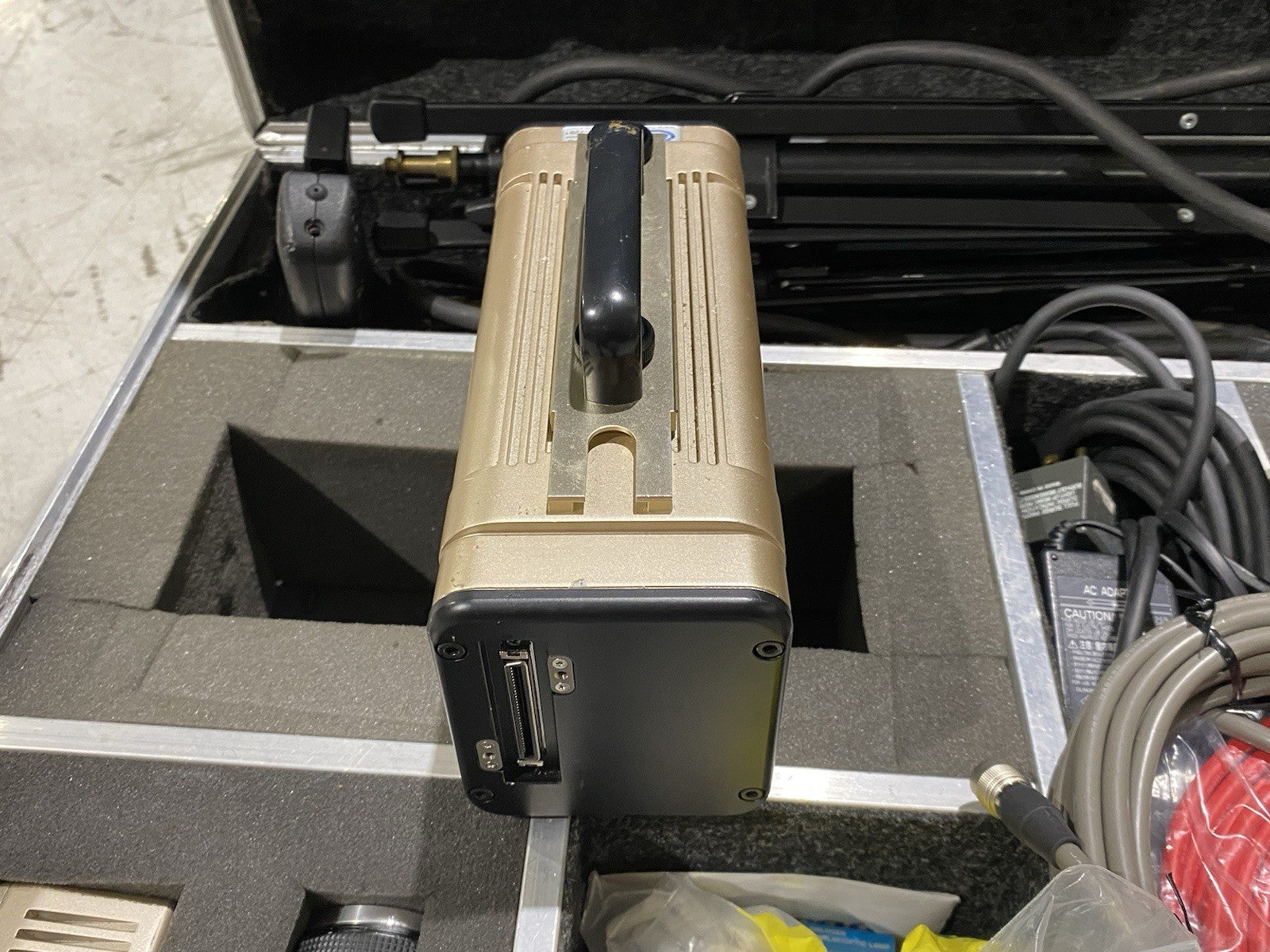 Photron FASTCAM-ultima512 Mono Imager, Model 32K Processor Unit, Remote Keypad - Maverick Industrial Sales