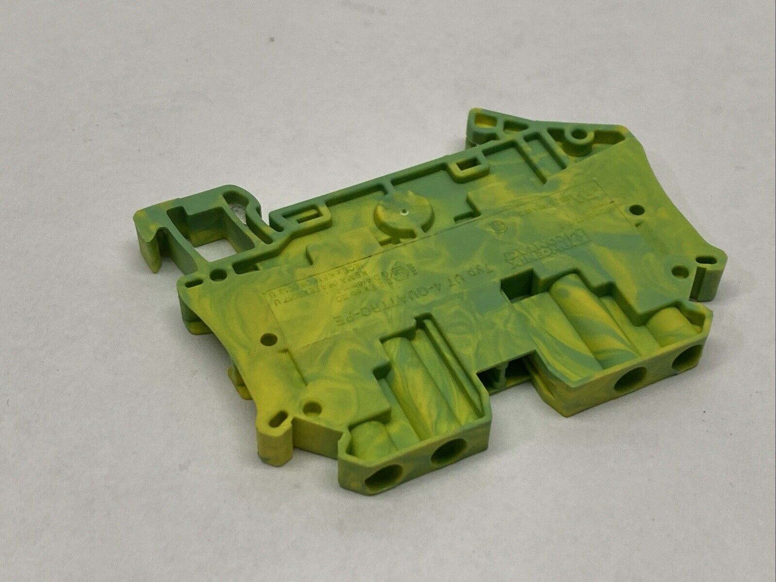 Phoenix Contact UT 4-QUATTRO-PE Ground Terminal Block LOT OF 7 - Maverick Industrial Sales