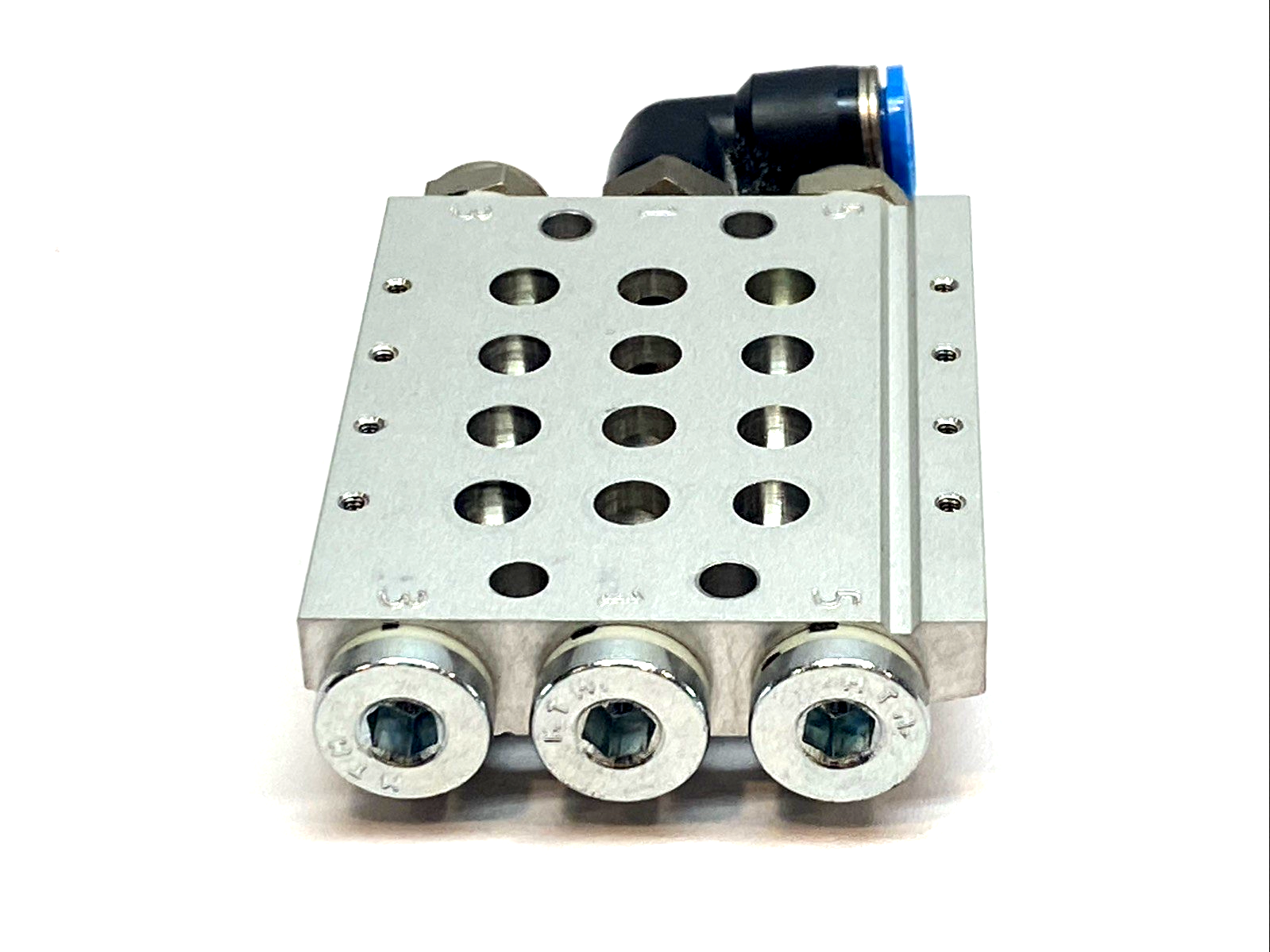 VABM-L1-10S-G18-4 | Festo Manifold Rail G1/8 10.5mm 16-Station Sub-Base 566560 - Used - Maverick Industrial Sales