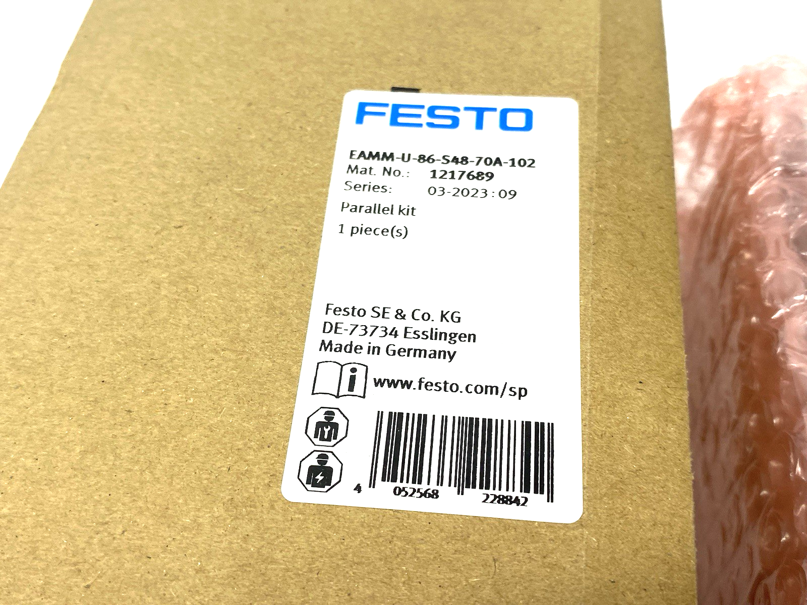 EAMM-U-86-S48-70A-102 | Festo Parallel Kit, 1:1 Ratio 5000rpm 1217689 - New - Maverick Industrial Sales
