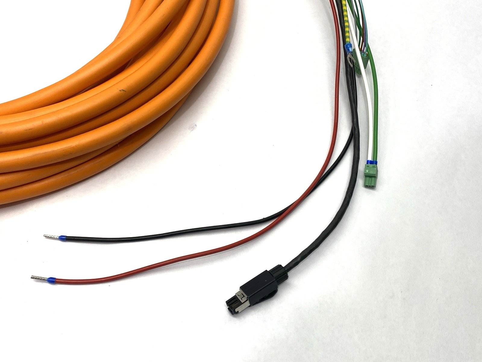 R911385211 | Bosch Rexroth Servo Motor Hybrid Cable 20m RKH0441/000,0 - Used - Maverick Industrial Sales