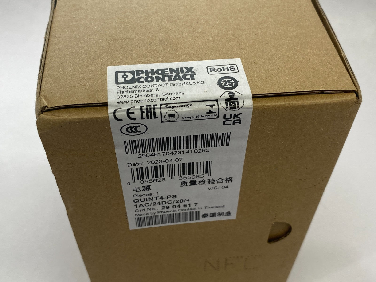 Phoenix Contact QUINT4-PS/1AC/24DC/20/+ - Primary Switched Power Supply 2904617 - Maverick Industrial Sales