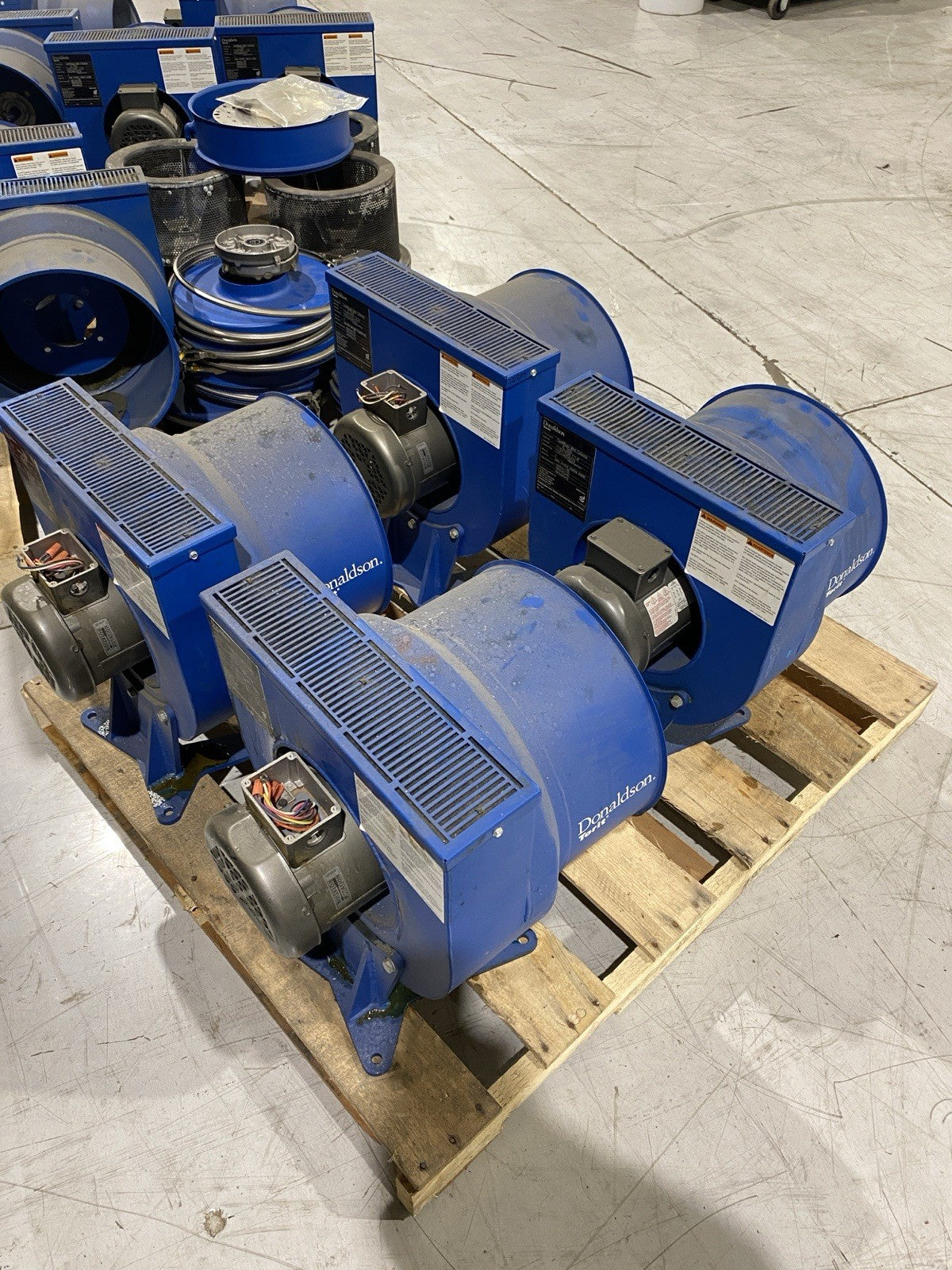 E-500 | Lot of 9 Donaldson Torit Centrifugal Mist Separator with Parts. For Repair - For parts or not working - Maverick Industrial Sales