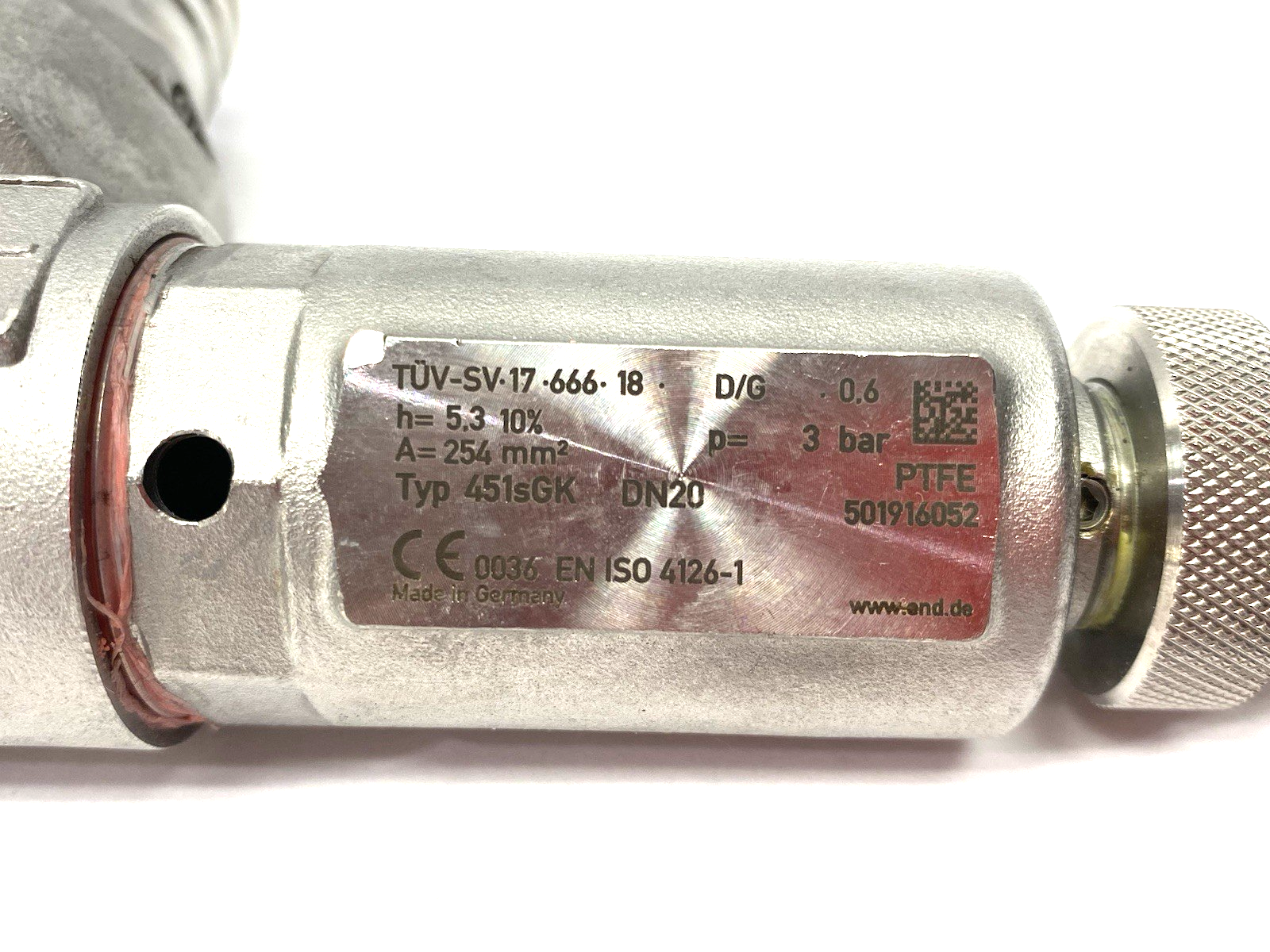 451sGK-20-f/f-20/32-PTFE | Goetze Armaturen Angled Safety Valve, Stainless Steel - Used - Maverick Industrial Sales