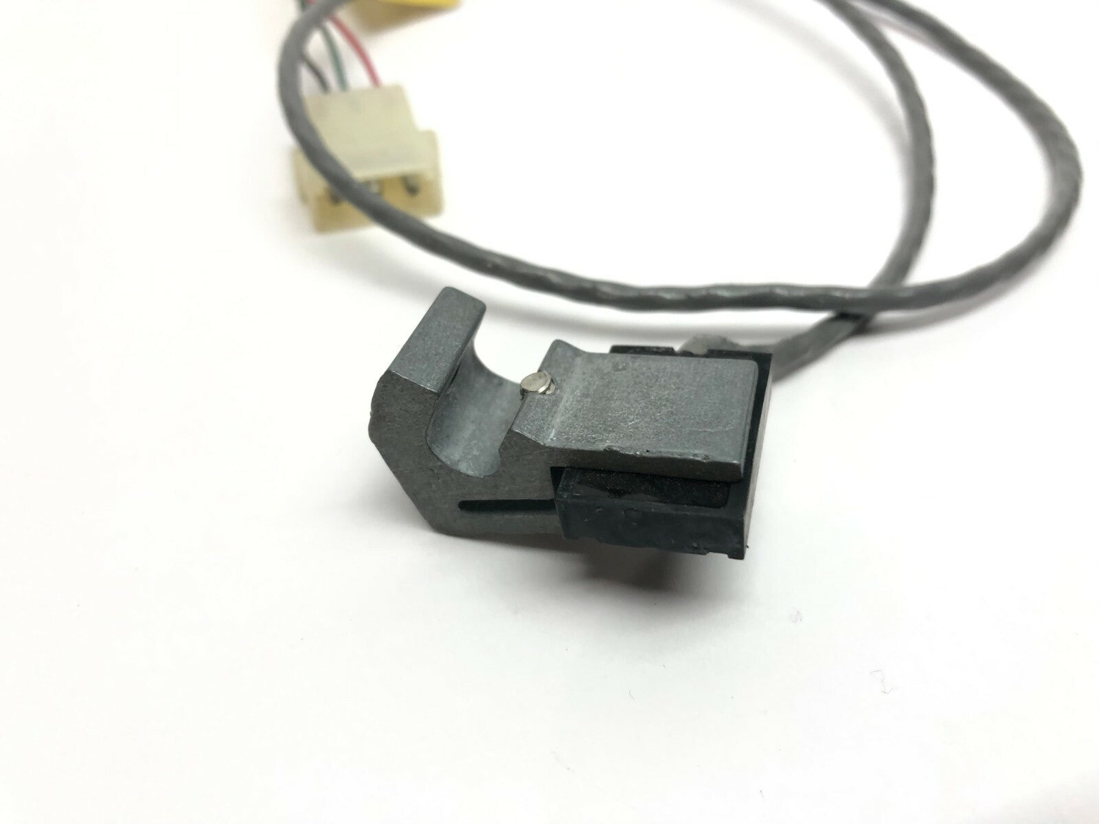 Fabco-Air RL-11 Piston Position Sensor with Mounting Bracket, The Pancake Line - Maverick Industrial Sales