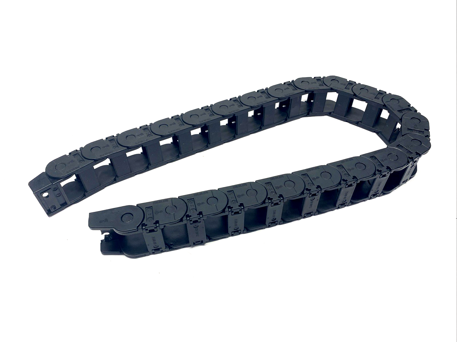 Igus 250.03.075 Series 250 Snap-Open E2 Cable Carrier 21 Link 3FT 250-03-075-0 - Maverick Industrial Sales