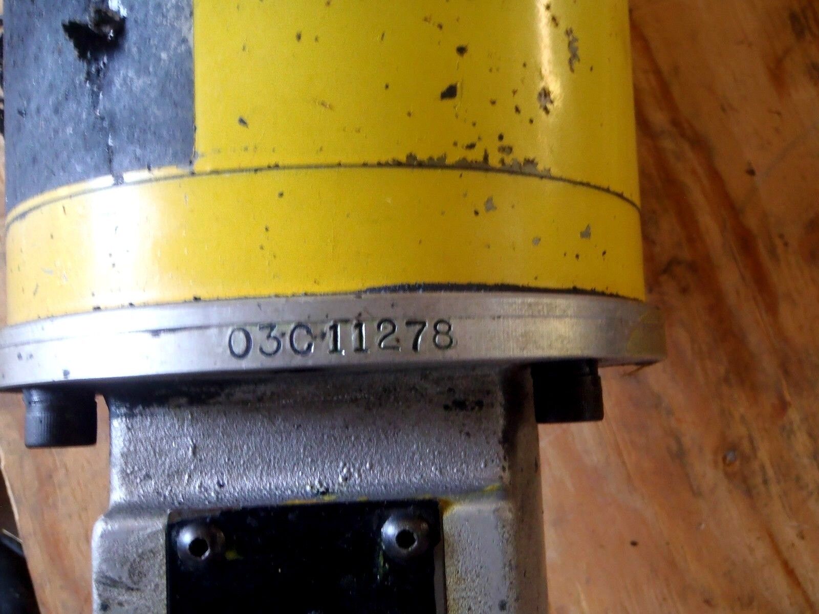 GE General Electric 49UN8161 AC Motor & Tip Dresser Cutter Spot Welder 03C11279 - Maverick Industrial Sales