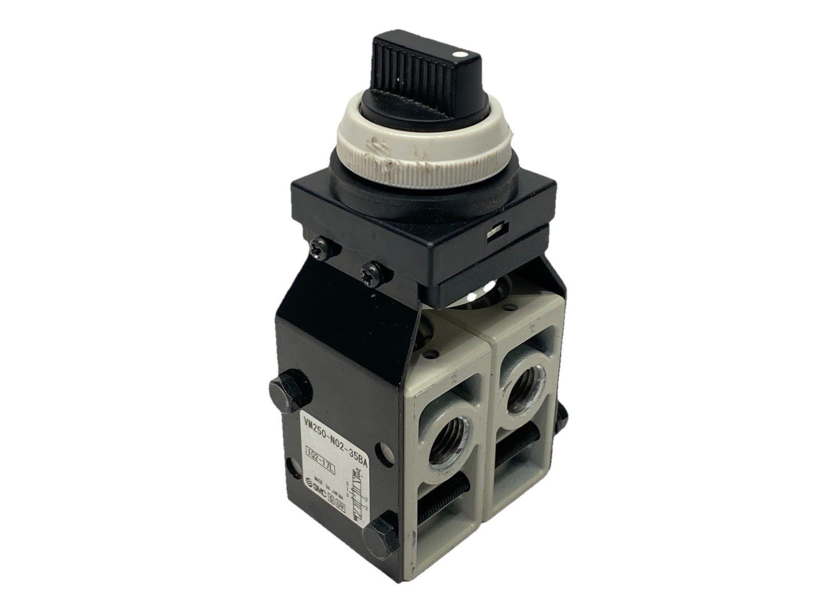 VM250-N02-35BA | SMC Mechanical Poppet Valve 1/4" NPT - Used - Maverick Industrial Sales