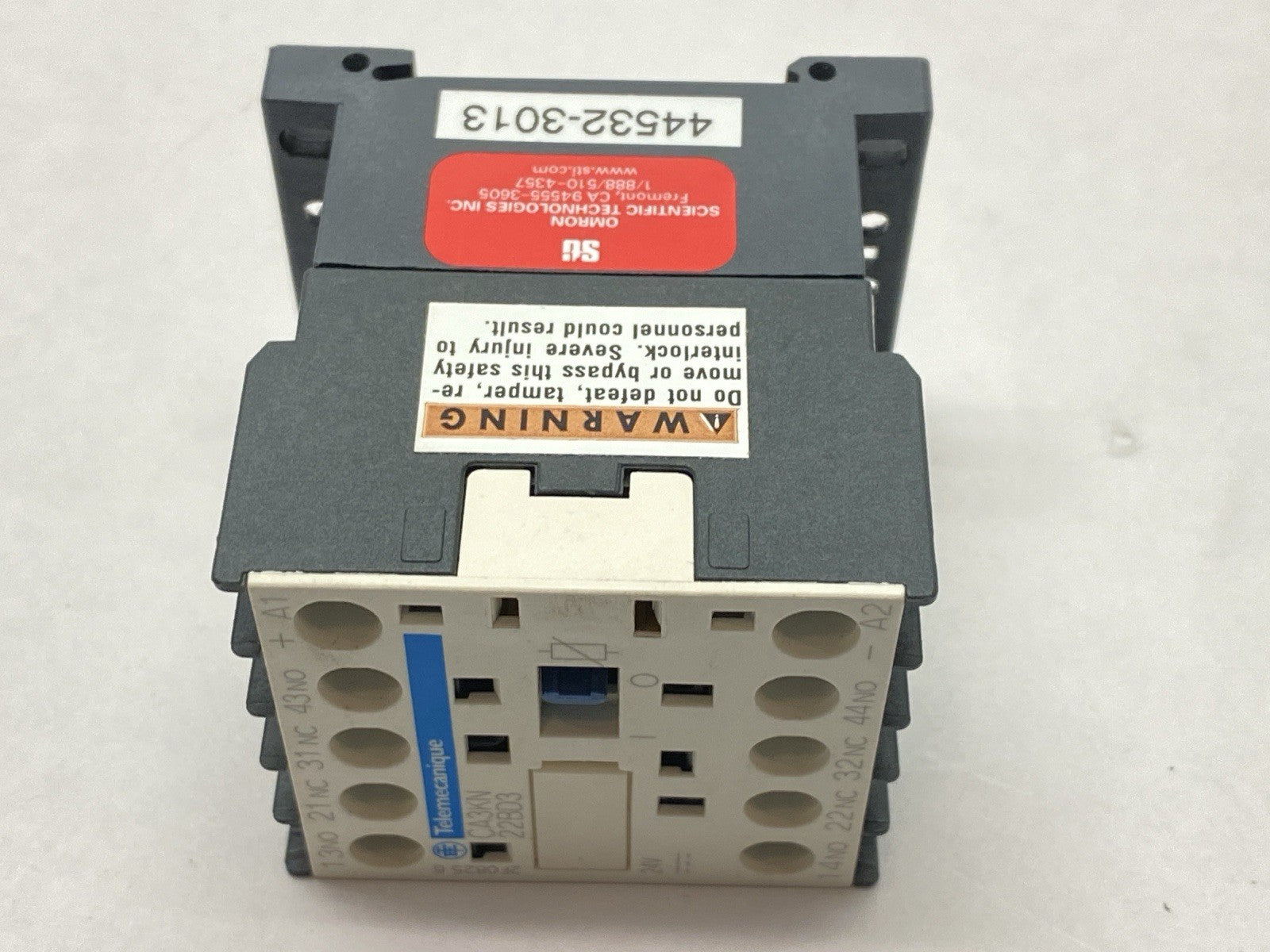 Telemecanique CA3KN22BD3 Control Relay 10A 690V 24VDC - Maverick Industrial Sales
