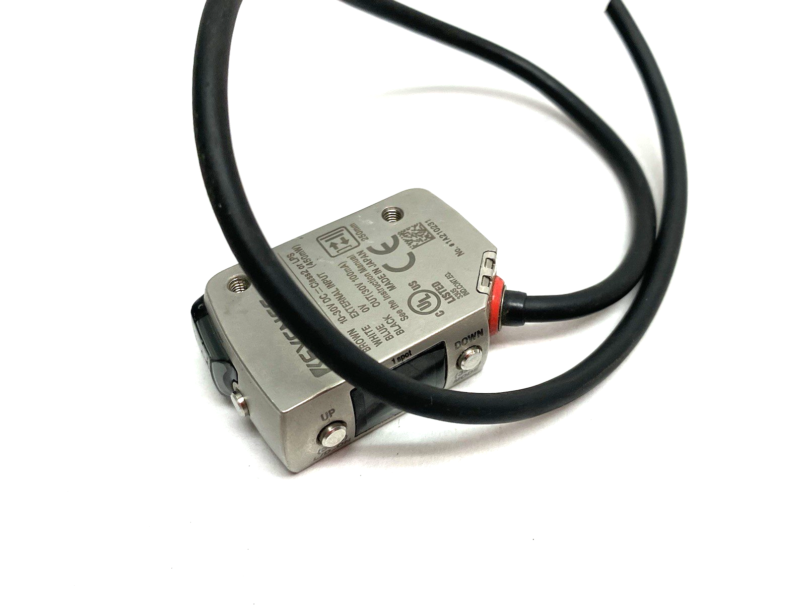 LR-ZB250P | Keyence Self-Contained CMOS Laser Distance Based Sensor SHORT LEADS - Used - Maverick Industrial Sales