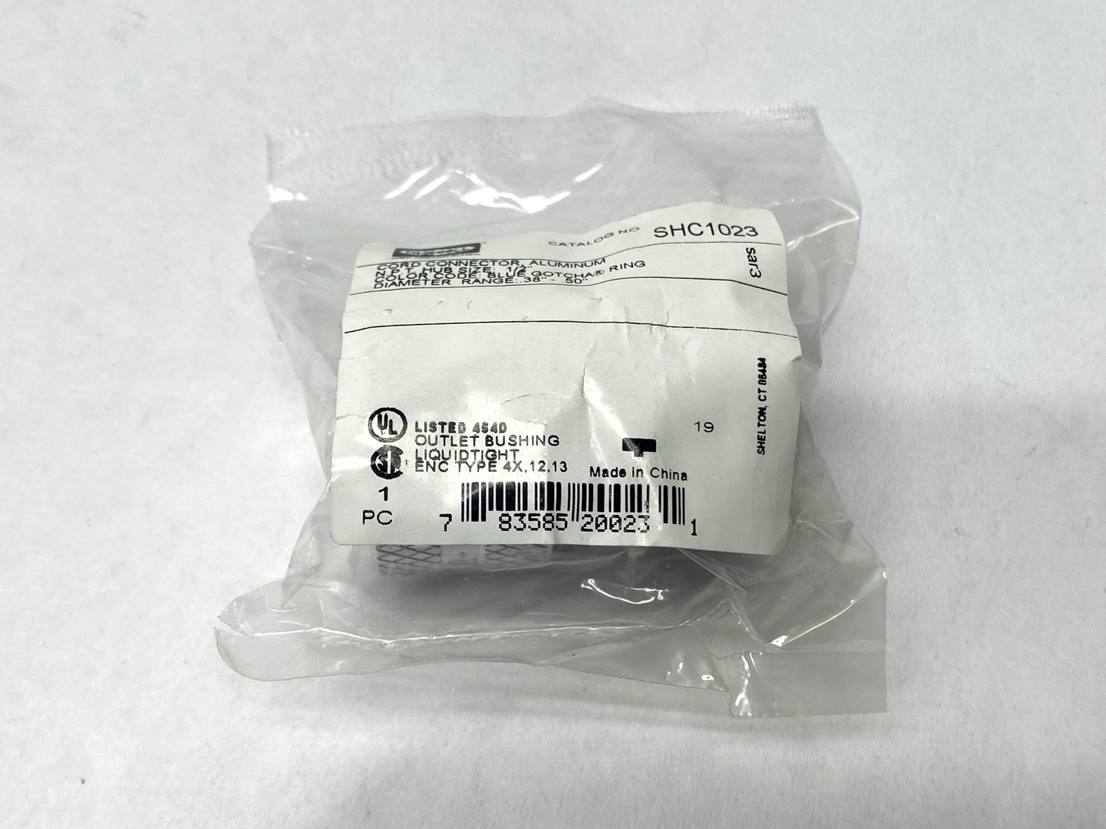 SHC1023 | Hubbell Cord Connector 1/2" NPT 0.38"-0.50" - New - Maverick Industrial Sales