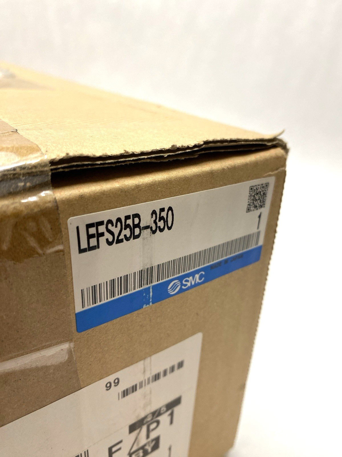 LEY25B-200L | SMC LEFS25B-350 Ball Screw Drive Slider Electric Actuator - New - Maverick Industrial Sales