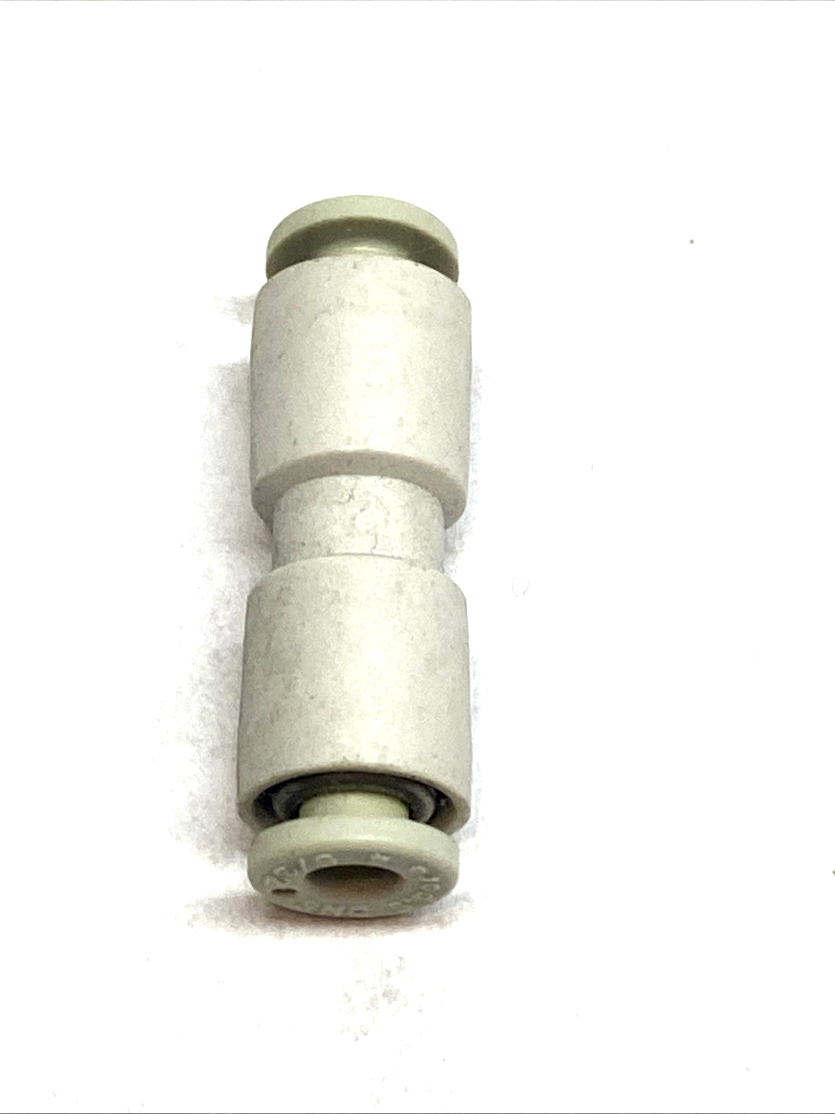 KQ2H03-00A | SMC Straight Union Fitting 5/32 In Push-In Tube LOT OF 25 - Used - Maverick Industrial Sales