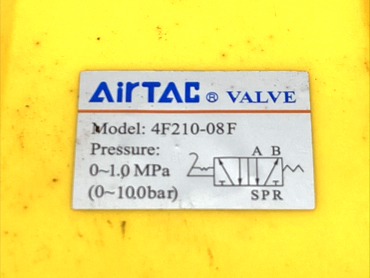 AirTAC 4F210-08F Pneumatic Foot Pedal Valve 0-1.0MPa - Maverick Industrial Sales