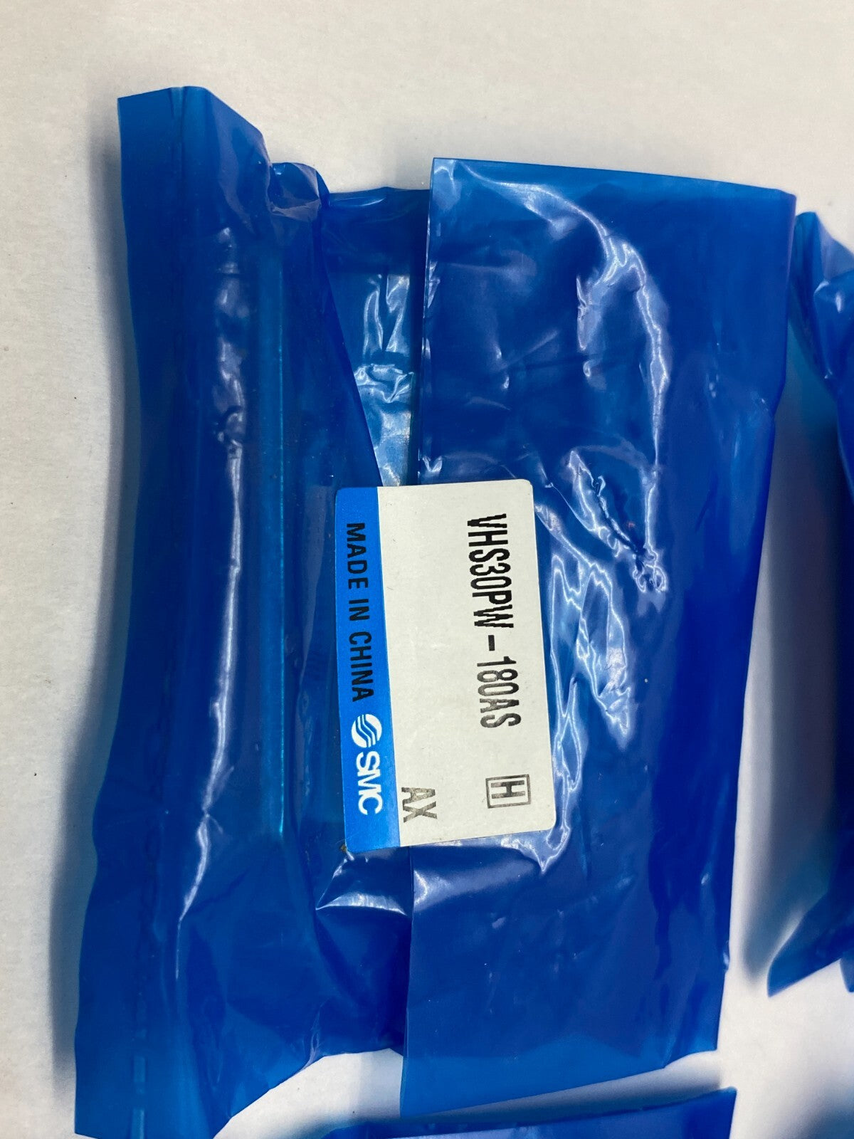 VHS30PW-180AS | SMC Bracket for VHS Hand Valve LOT OF 4 - New - Maverick Industrial Sales