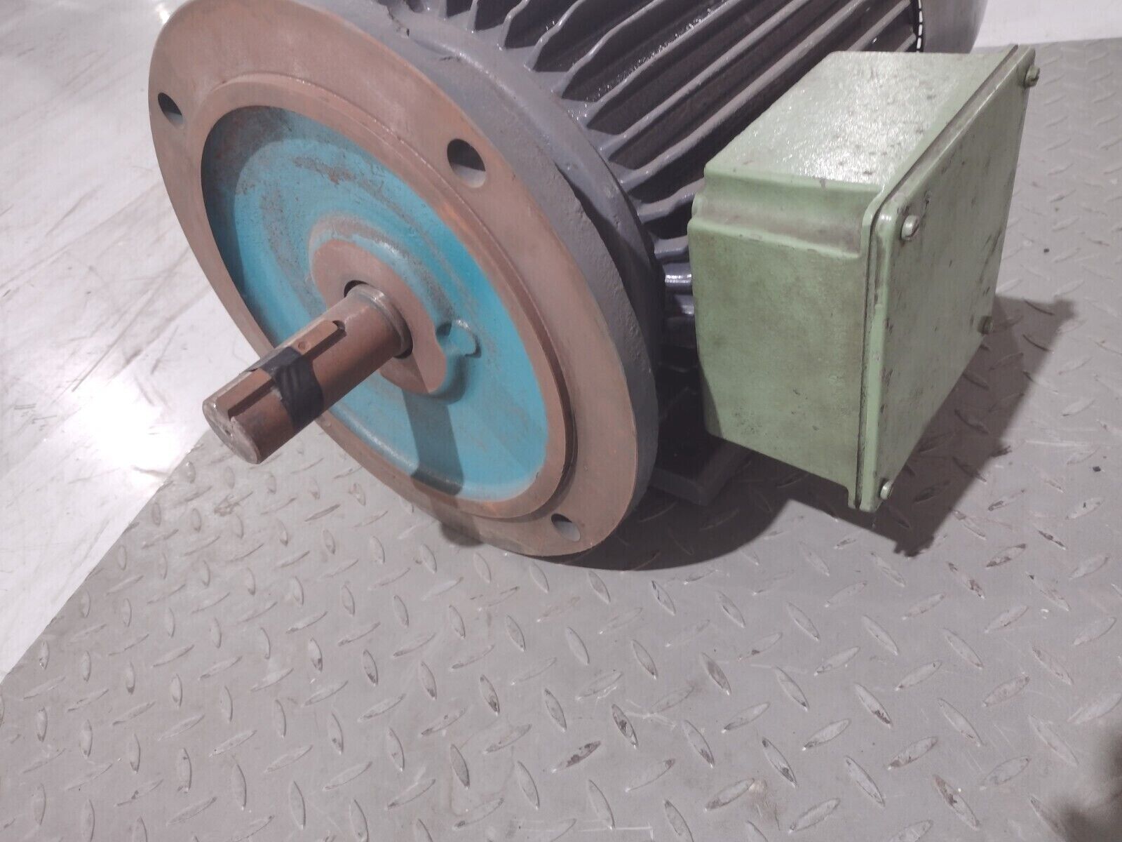 Brook Hansen C7REF 2424213H-46 20HP 1760 RPM HLF2561D 230/460 Motor 46A TEFC - Maverick Industrial Sales