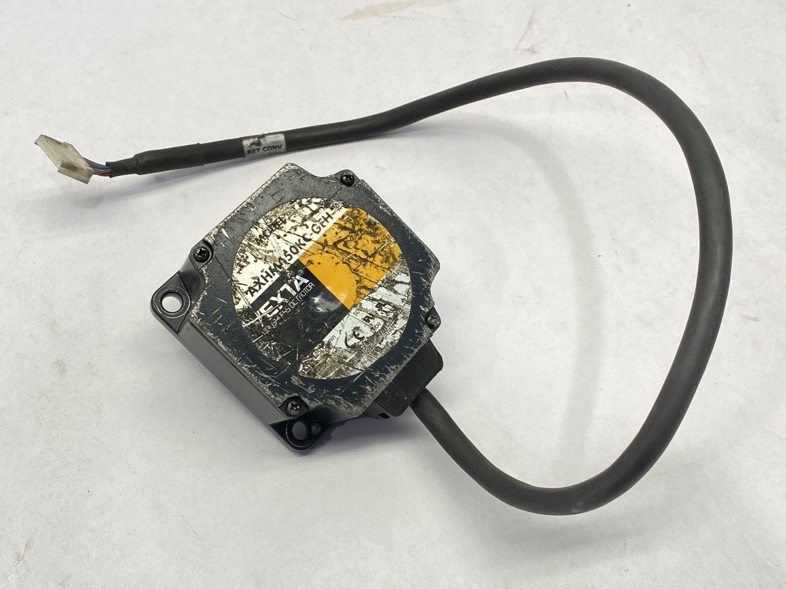 AXHM450KC-GFH | Vexta Brushless DC Motor 2500RPM 50W - For parts or not working - Maverick Industrial Sales