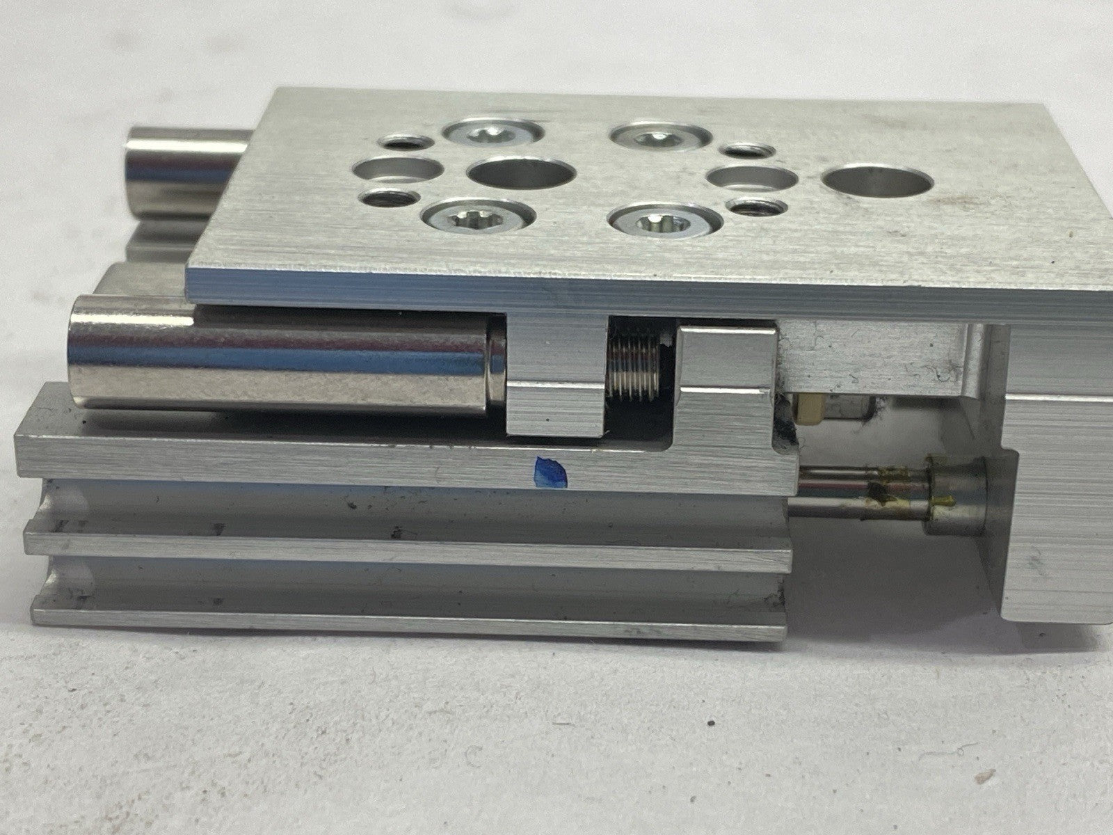 Festo DGST-6-10-PA Pneumatic Mini Slide Actuator 6mm Bore 10mm Stroke 8085105 - Maverick Industrial Sales