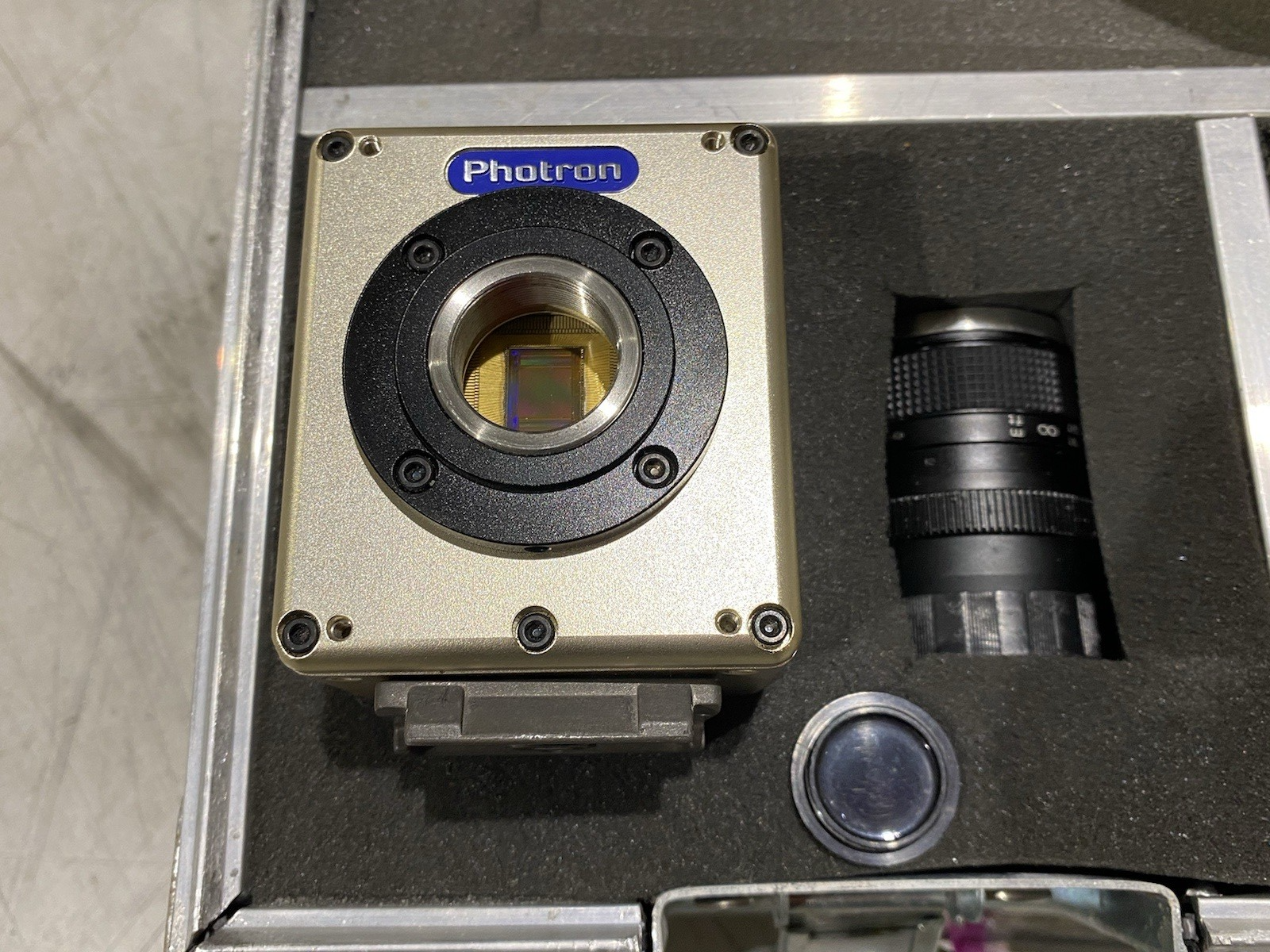 Photron FASTCAM-ultima512 Mono Imager, Model 32K Processor Unit, Remote Keypad - Maverick Industrial Sales
